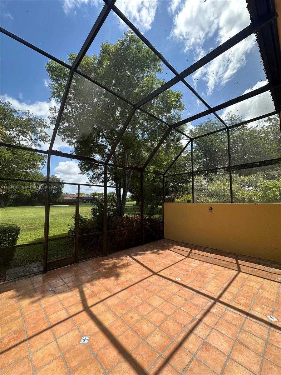 Small Image of 10119 COSTA DEL SOL BLVD #J-57B, Doral Number 27