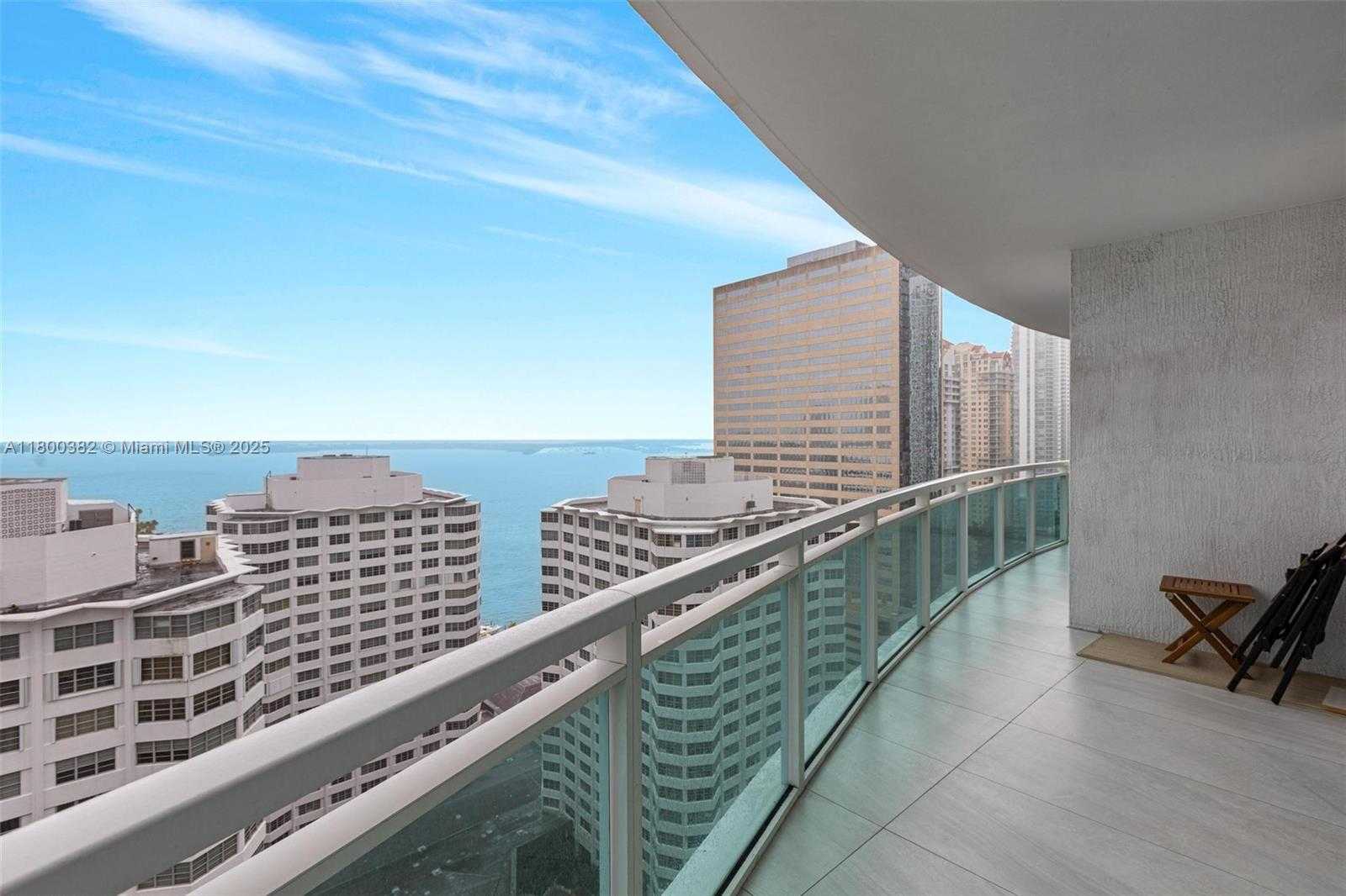 Small Image of 950 BRICKELL BAY DR #2210, Miami Number 2