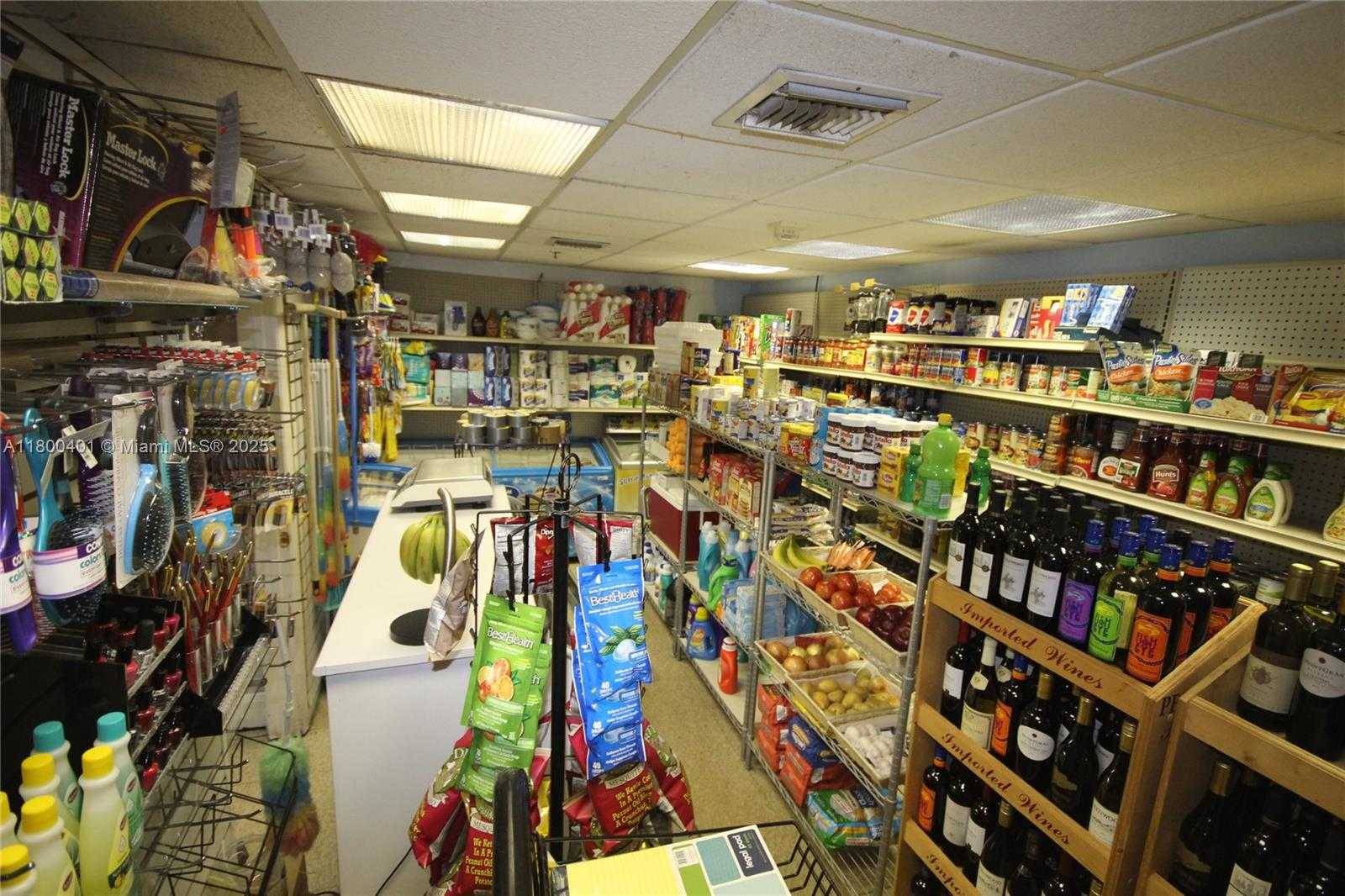 Small Image of 5161 COLLINS AVE #401, Miami Beach Number 54