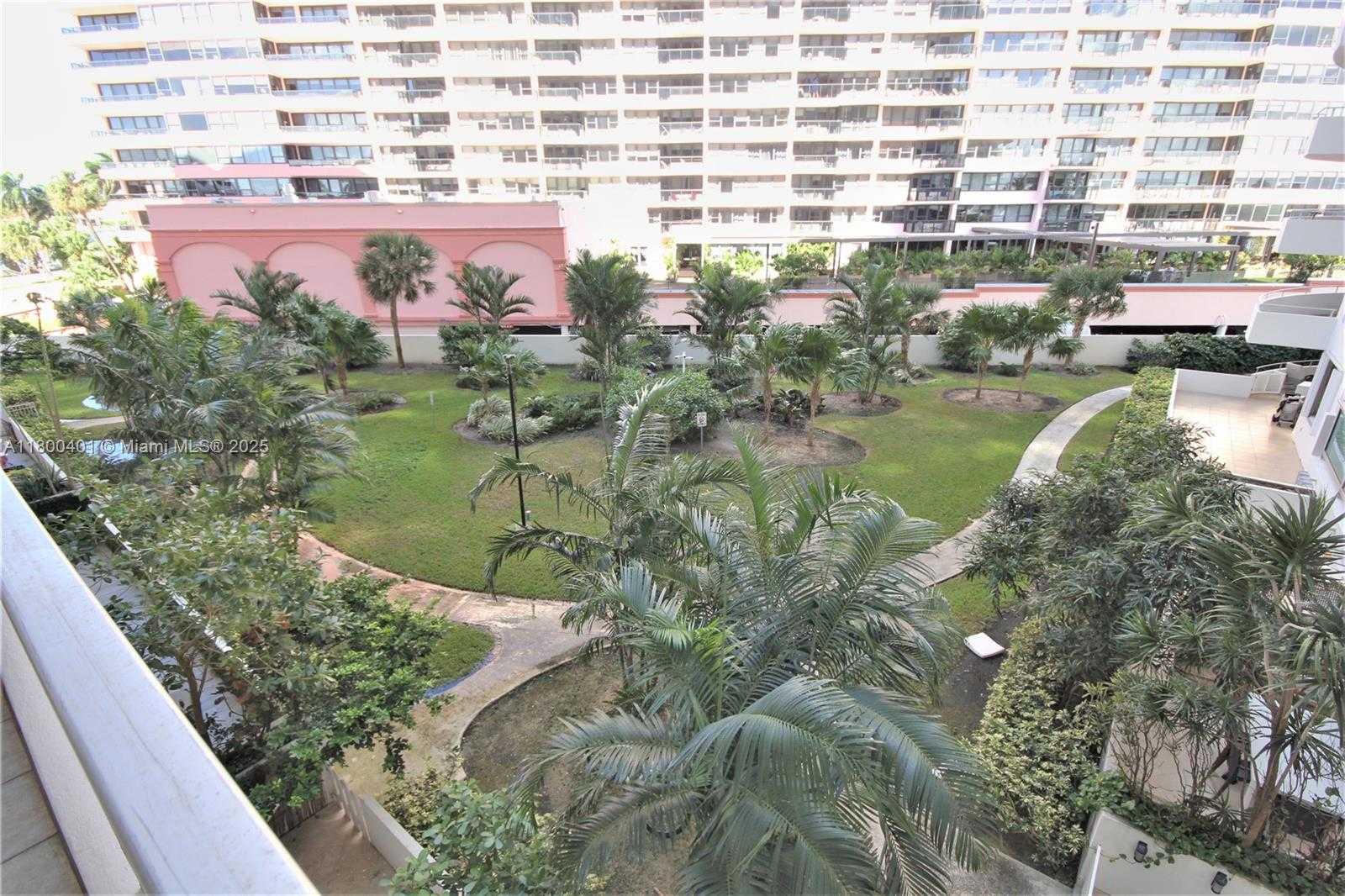 Small Image of 5161 COLLINS AVE #401, Miami Beach Number 6