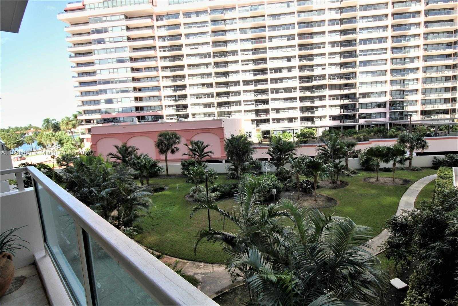 Small Image of 5161 COLLINS AVE #401, Miami Beach Number 8