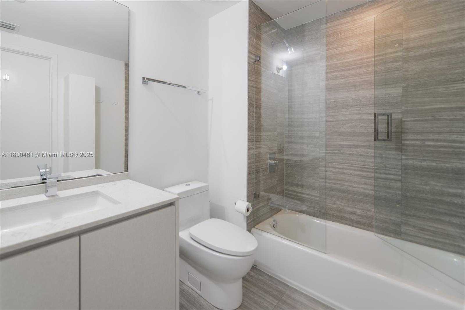 Small Image of 1010 BRICKELL AVE #3010, Miami Number 16