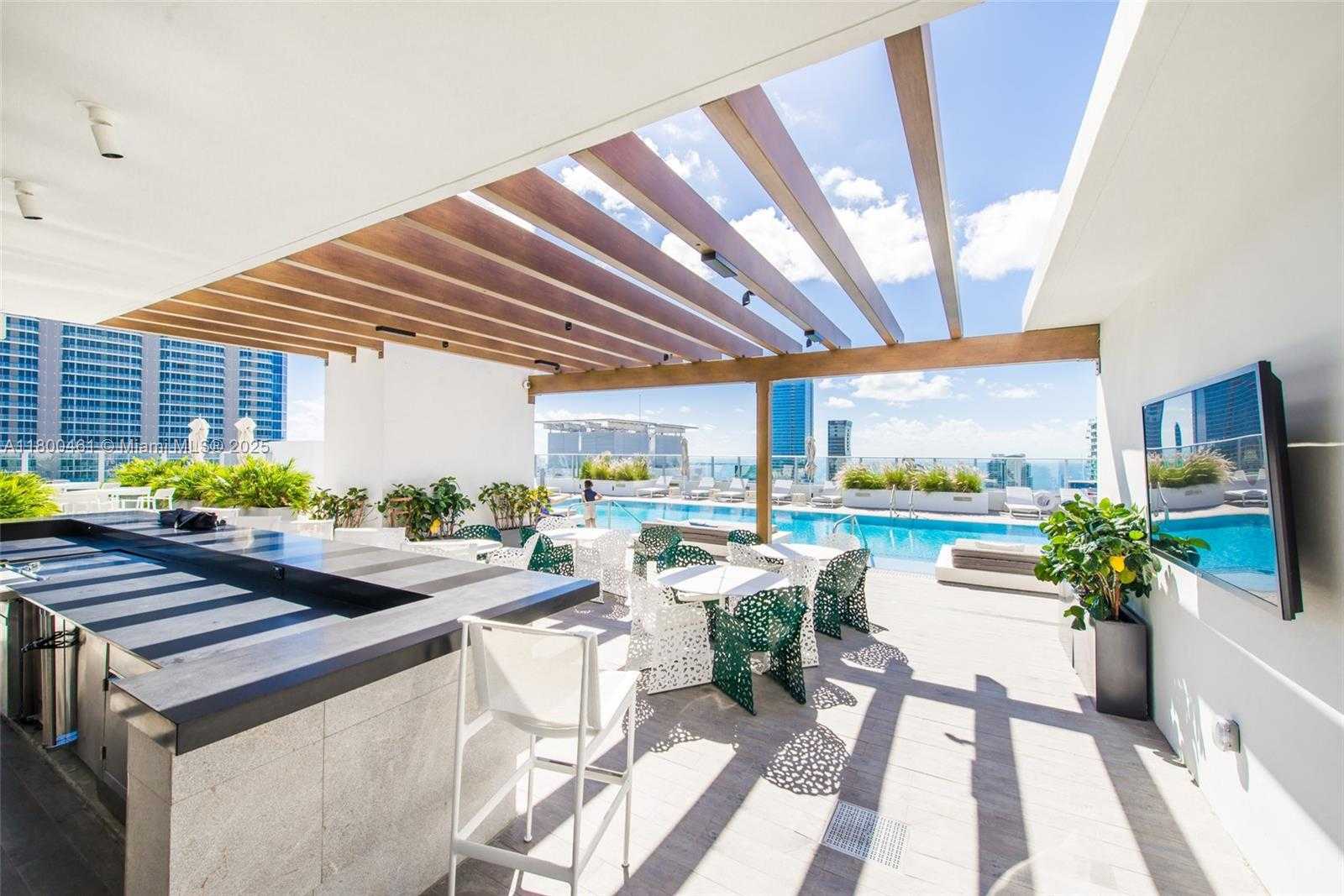 Small Image of 1010 BRICKELL AVE #3010, Miami Number 26