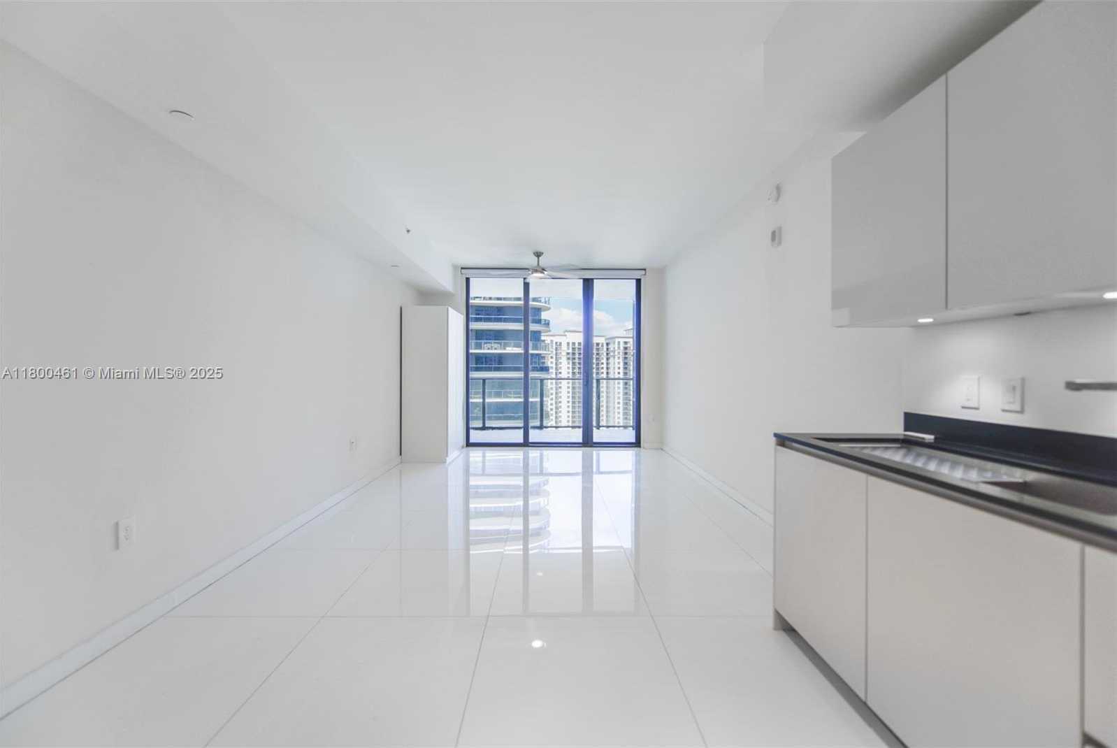 Small Image of 1010 BRICKELL AVE #3010, Miami Number 9
