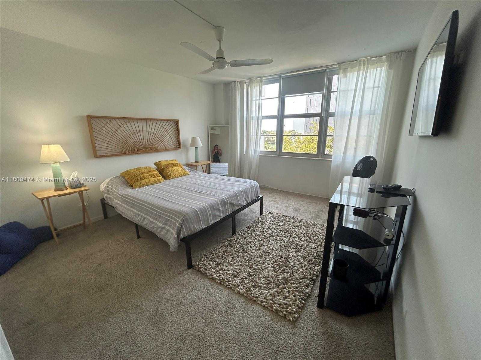 Small Image of 1001 91ST ST #603, Bay Harbor Islands Number 11