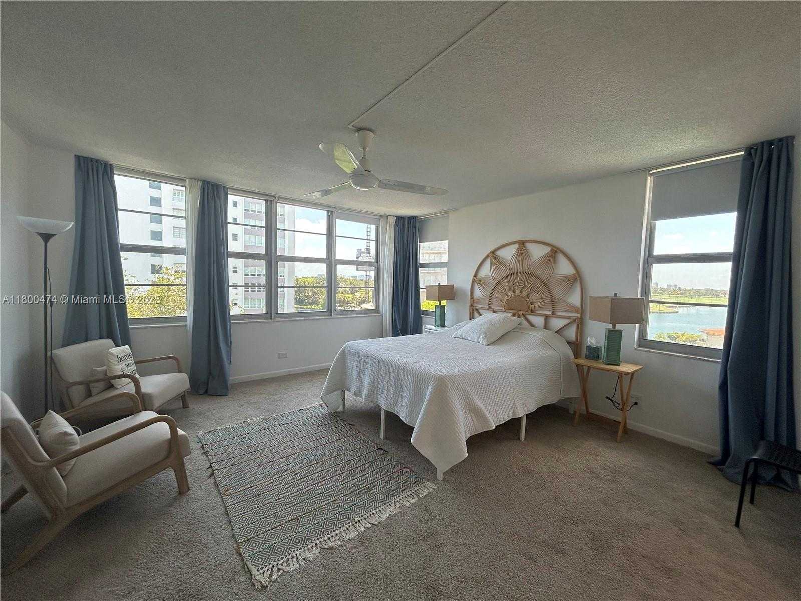 Small Image of 1001 91ST ST #603, Bay Harbor Islands Number 14