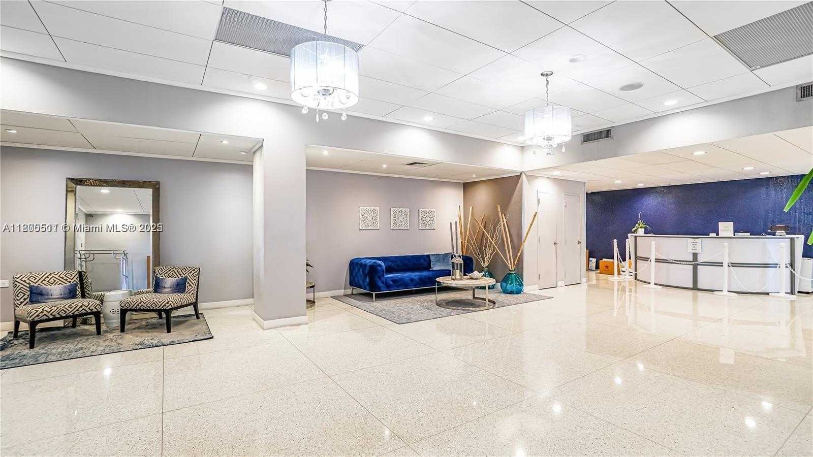 Small Image of 1250 WEST AVE #7G, Miami Beach Number 11