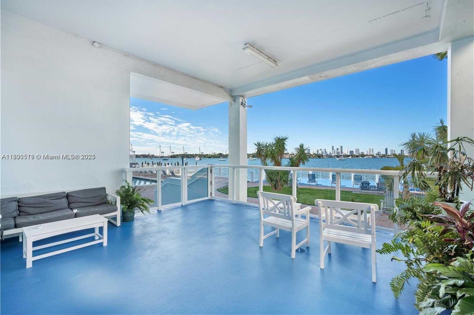 Small Image of 1250 WEST AVE #7G, Miami Beach Number 6