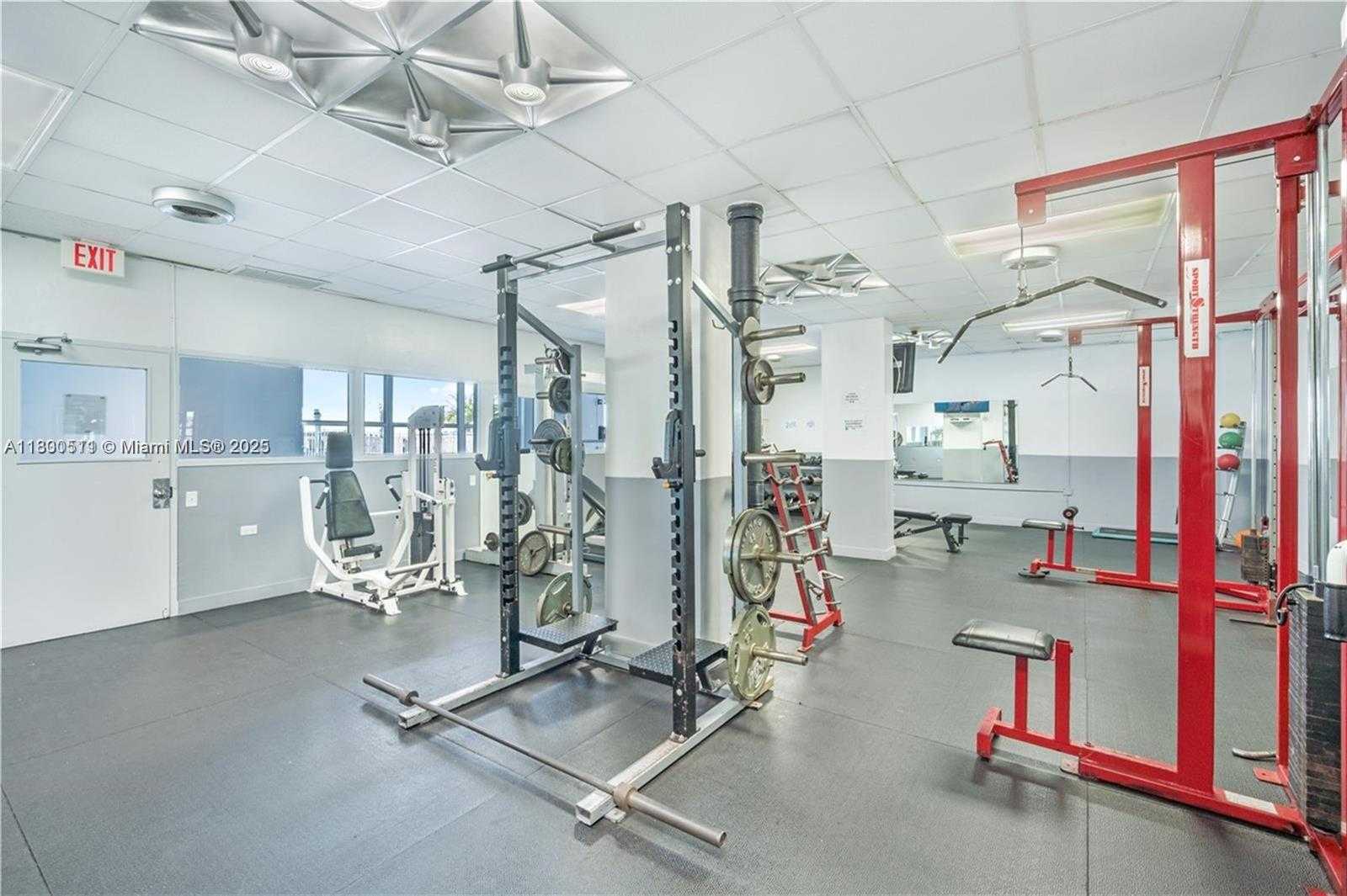 Small Image of 1250 WEST AVE #7G, Miami Beach Number 9