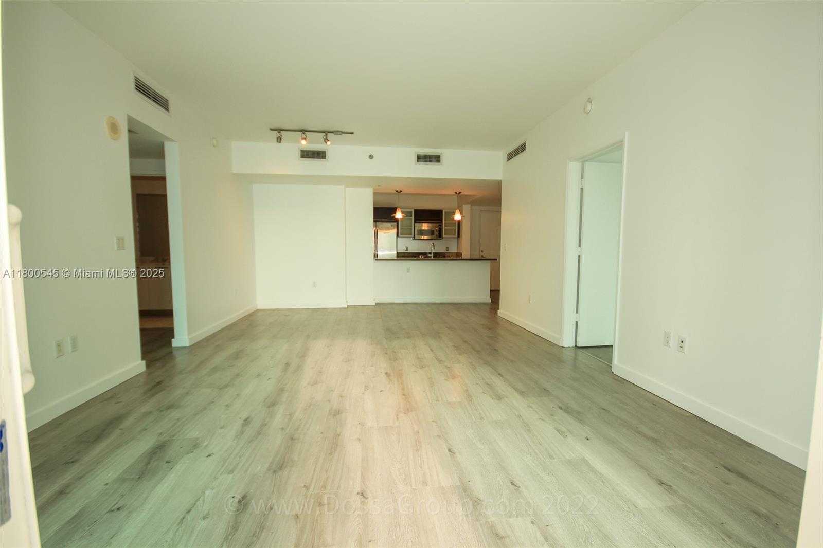 Small Image of 951 BRICKELL AVE #2505, Miami Number 11