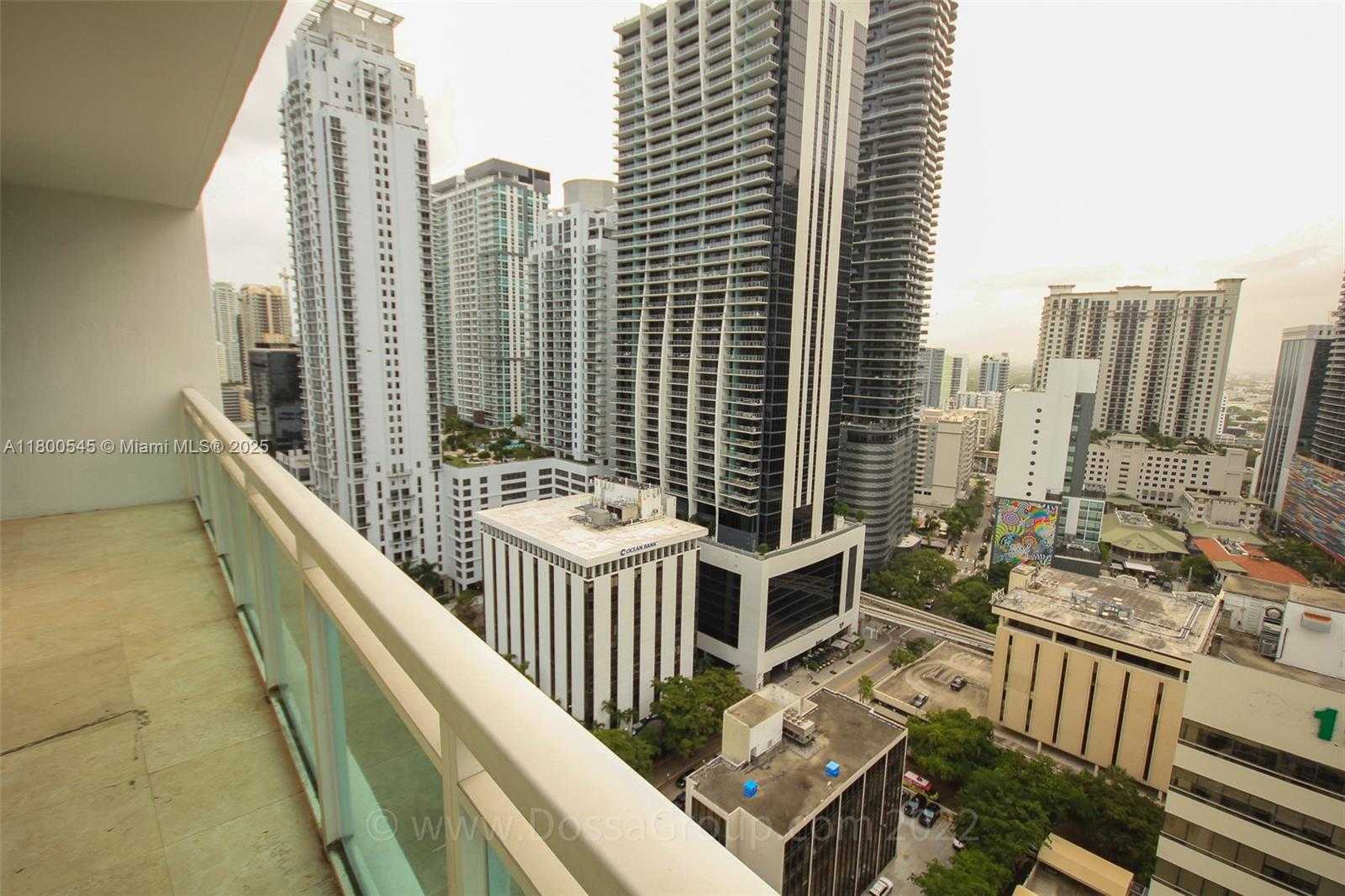 Small Image of 951 BRICKELL AVE #2505, Miami Number 17
