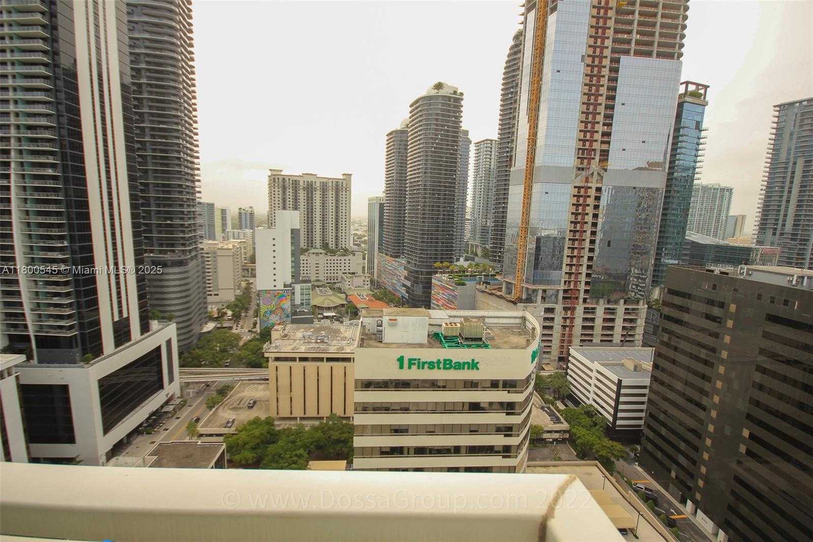 Small Image of 951 BRICKELL AVE #2505, Miami Number 18