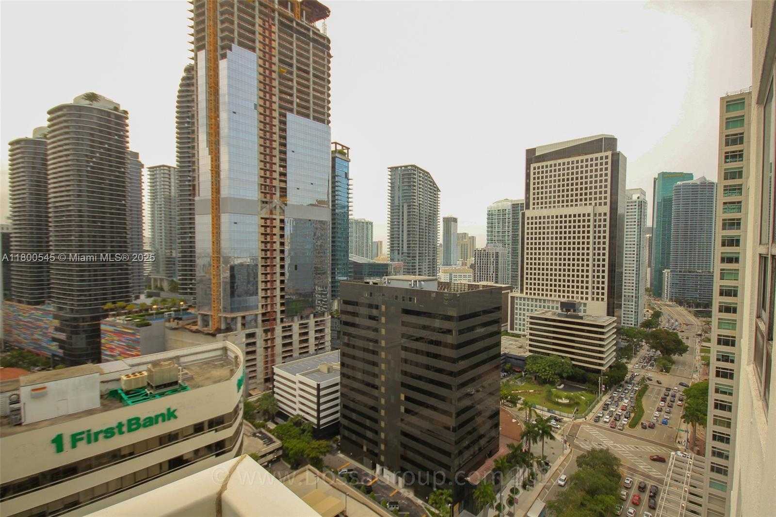 Small Image of 951 BRICKELL AVE #2505, Miami Number 20