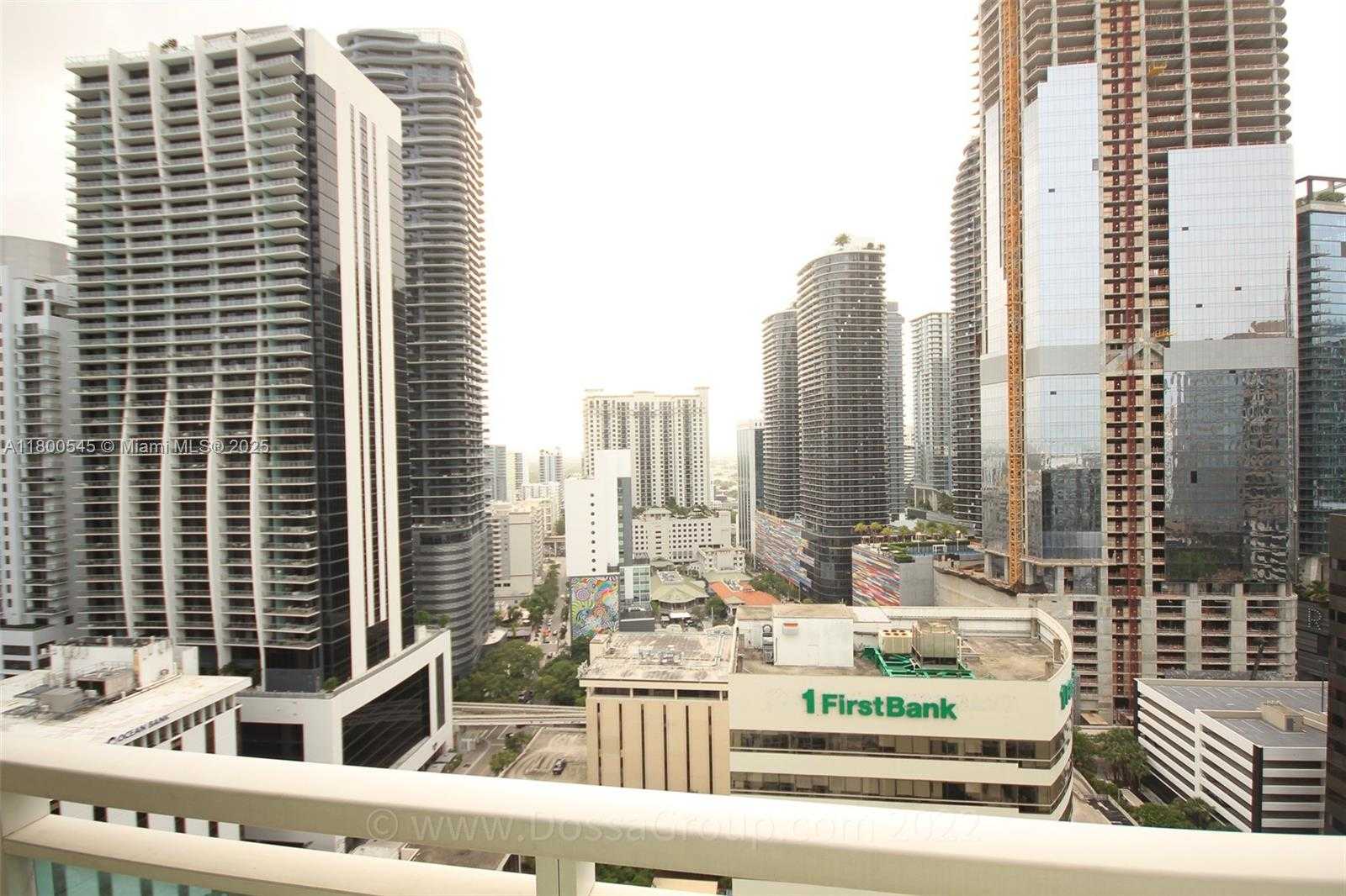 Small Image of 951 BRICKELL AVE #2505, Miami Number 22