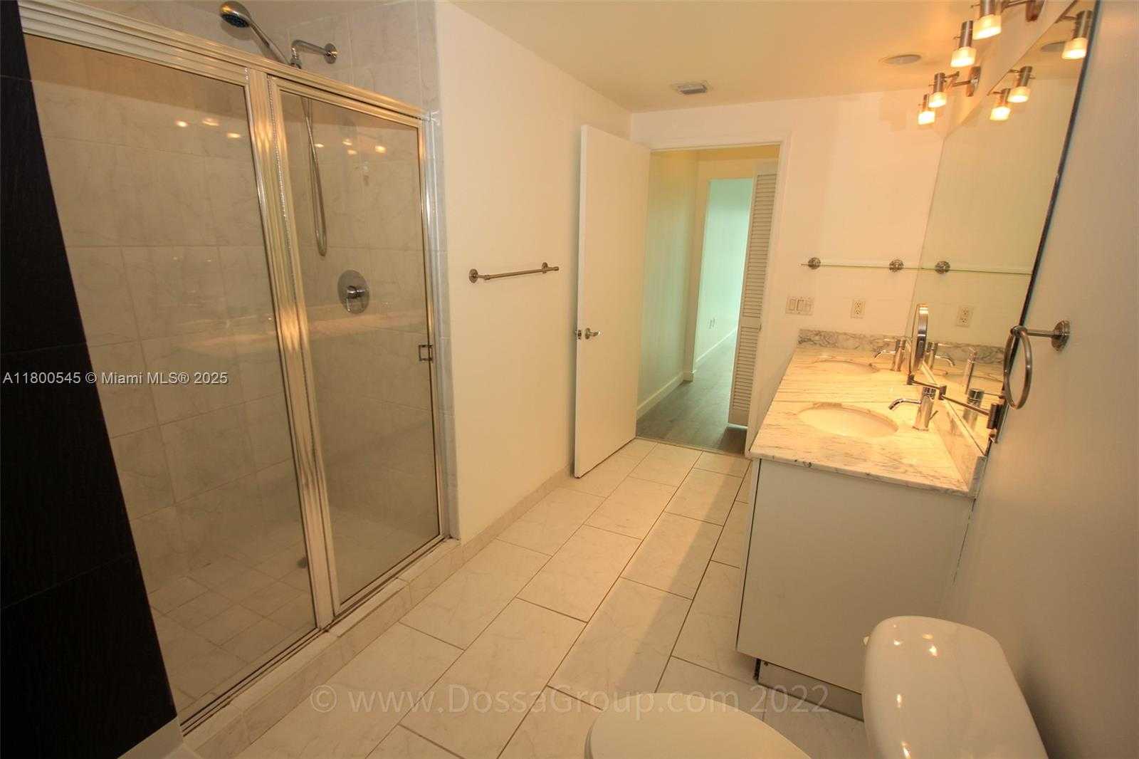 Small Image of 951 BRICKELL AVE #2505, Miami Number 29