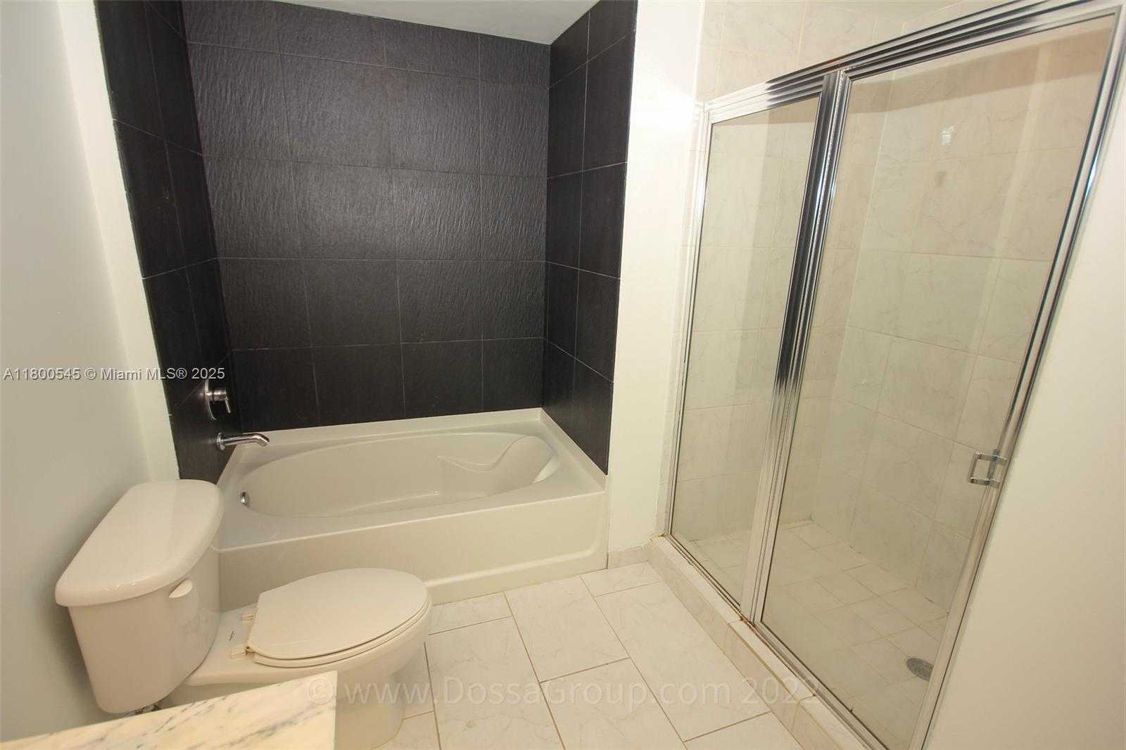 Small Image of 951 BRICKELL AVE #2505, Miami Number 30