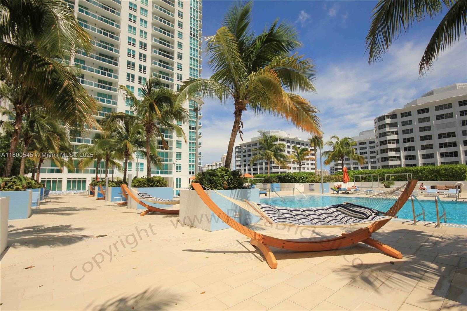 Small Image of 951 BRICKELL AVE #2505, Miami Number 42