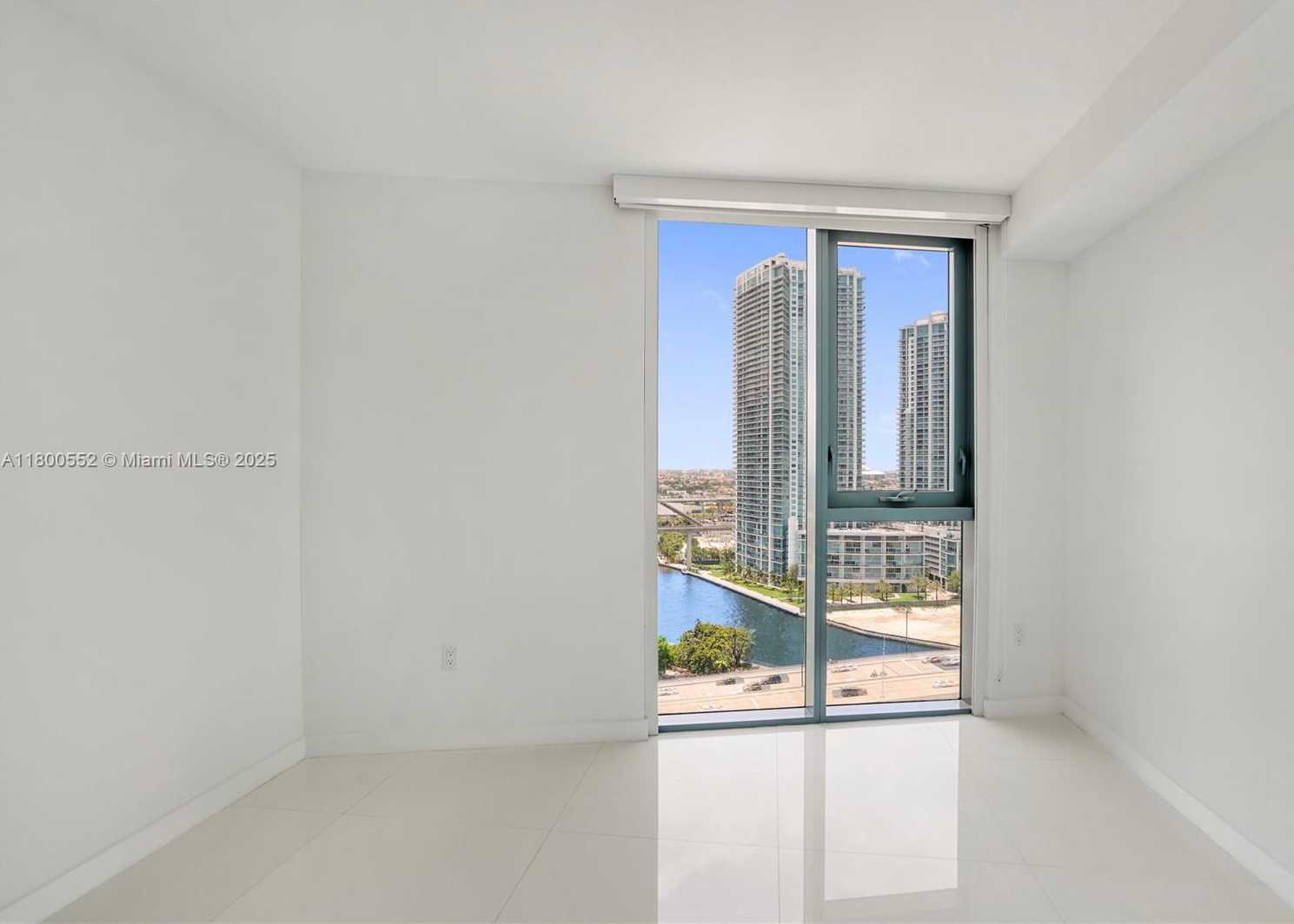 Small Image of 31 SOUTH EAST 6 ST #1901, Miami Number 6