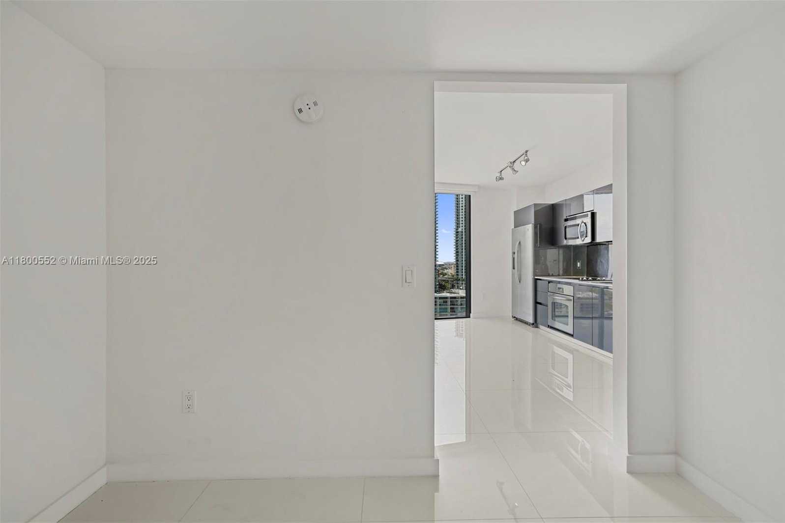 Small Image of 31 SOUTH EAST 6 ST #1901, Miami Number 8
