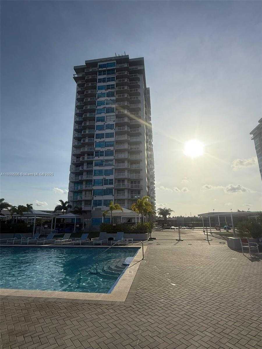 Small Image of 18021 BISCAYNE BLVD #1504, Aventura Number 3