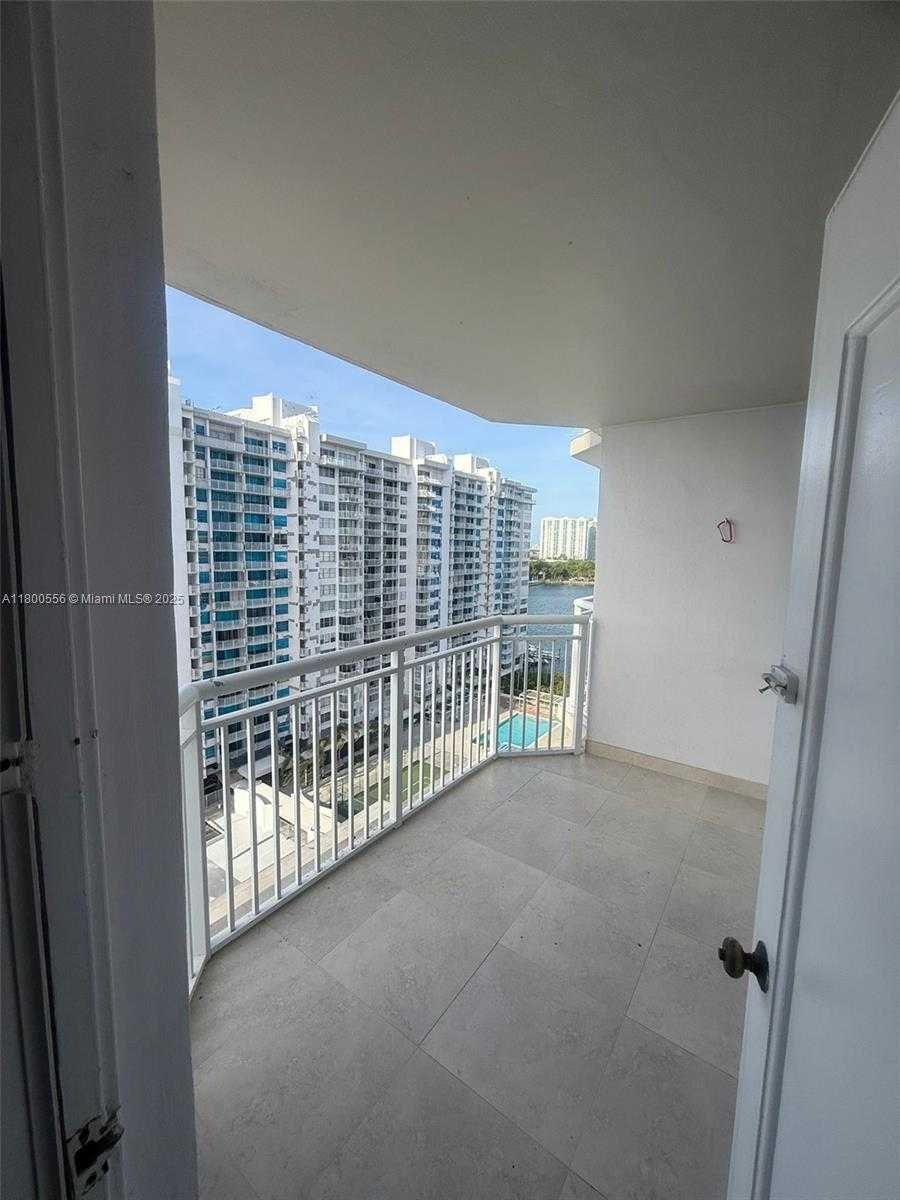 Small Image of 18021 BISCAYNE BLVD #1504, Aventura Number 9