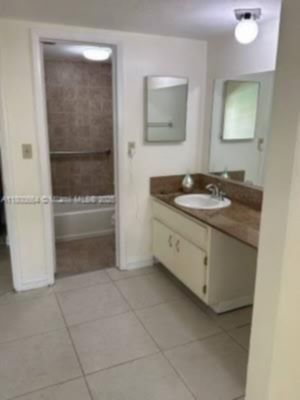 Small Image of 1205 MARIPOSA AVE #219, Coral Gables Number 8