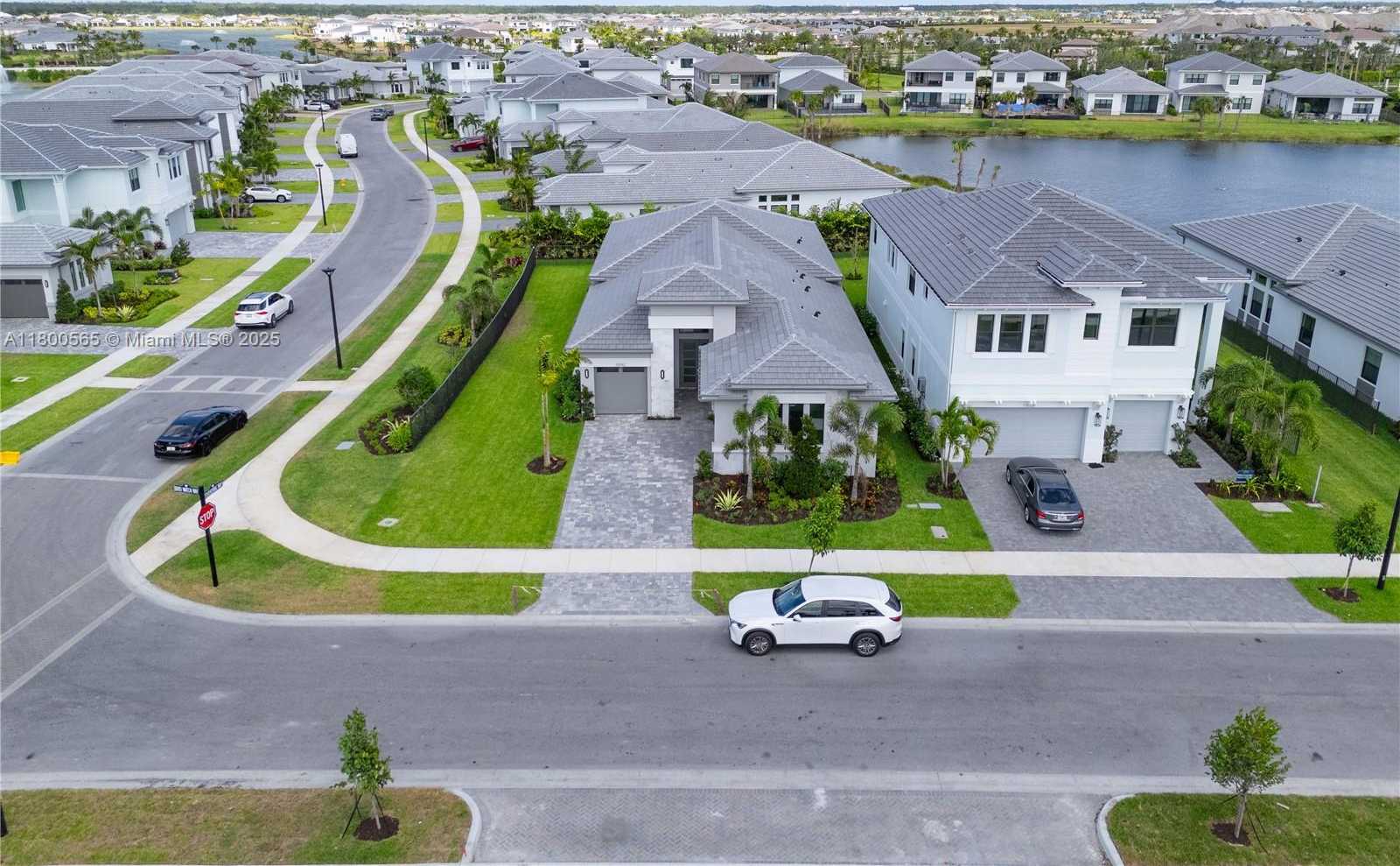 Small Image of 10042 BIRD WATCH WAY, Palm Beach Gardens Number 2
