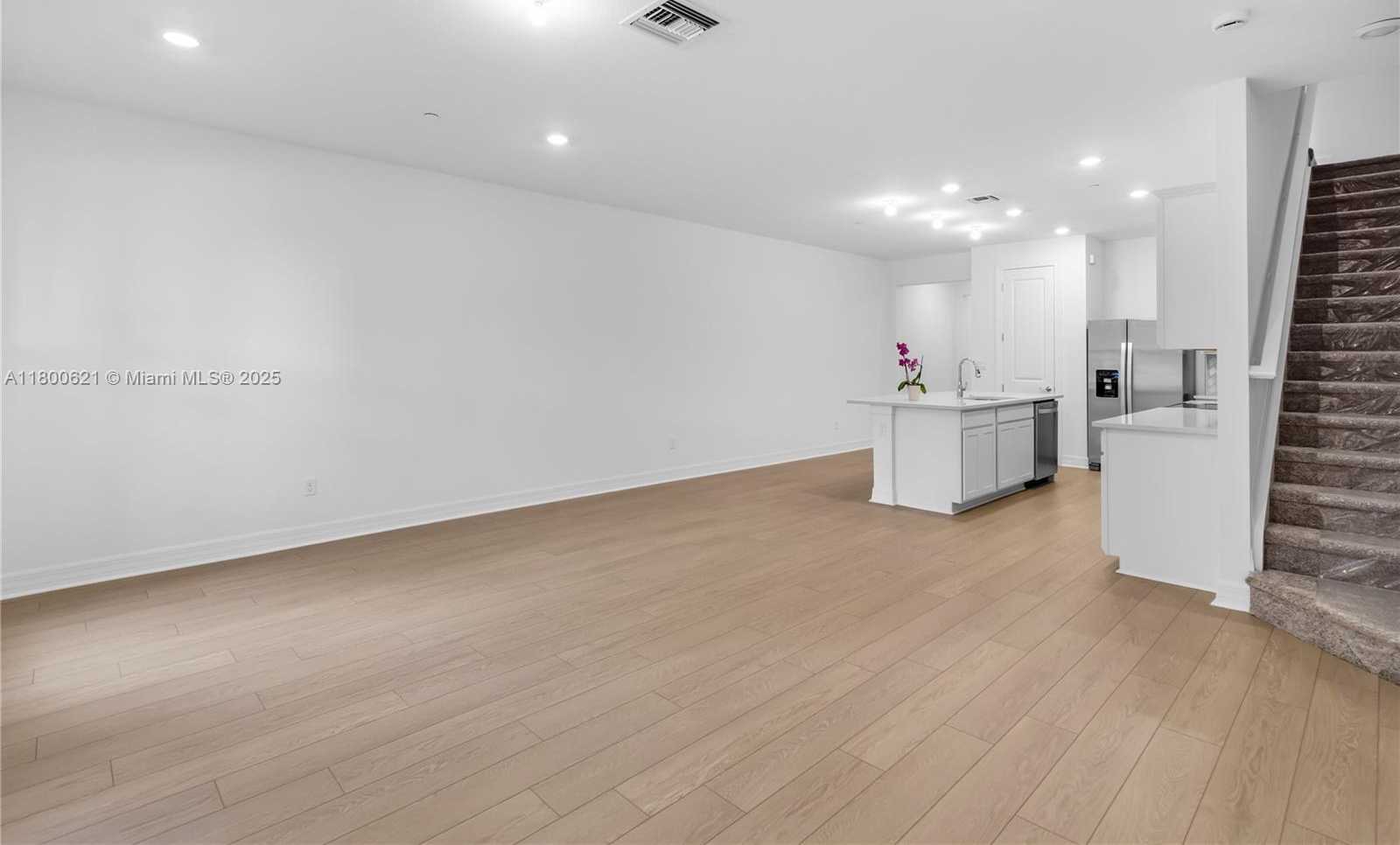 Small Image of 8353 NORTH WEST 7TH PL, Plantation Number 14