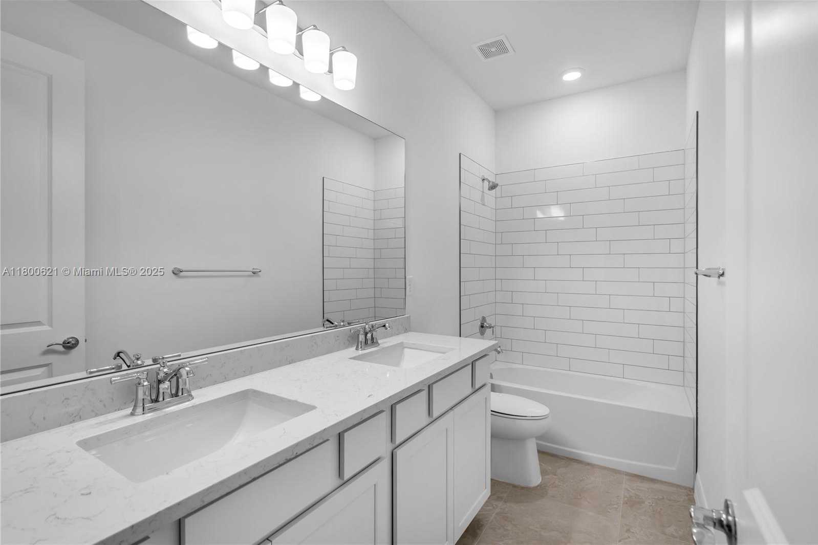 Small Image of 8353 NORTH WEST 7TH PL, Plantation Number 23