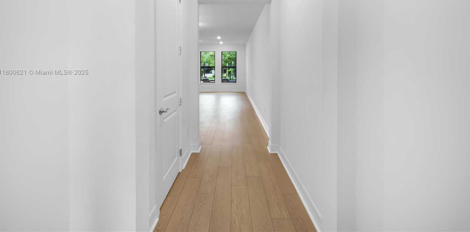 Small Image of 8353 NORTH WEST 7TH PL, Plantation Number 4