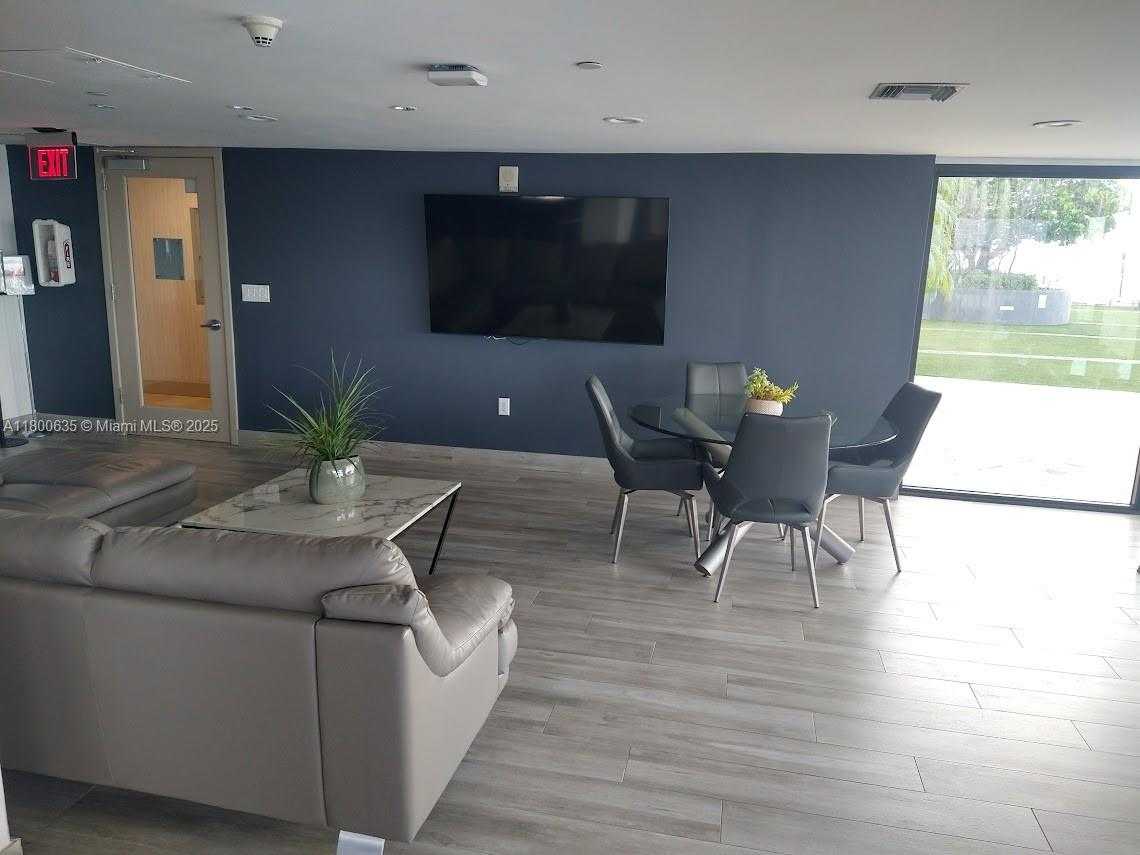 Small Image of 200 SOUTH EAST 15TH RD #9B, Miami Number 25