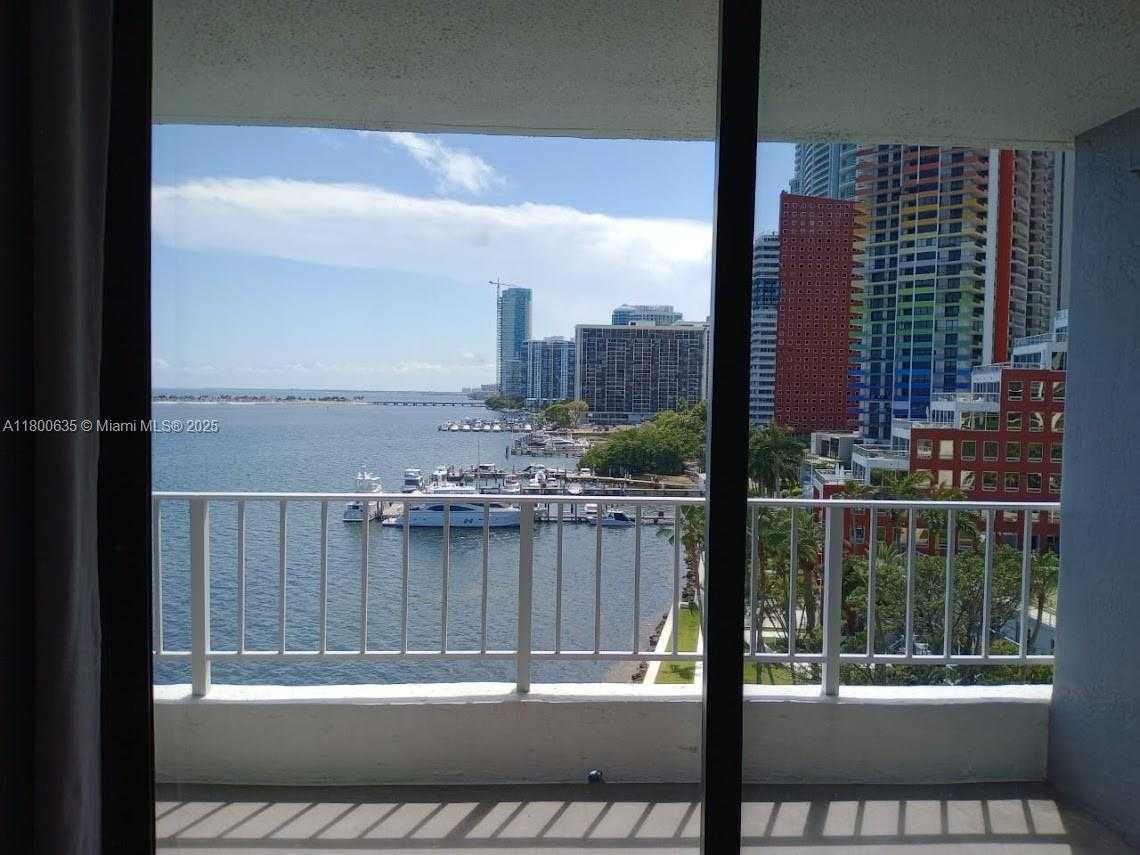 Small Image of 200 SOUTH EAST 15TH RD #9B, Miami Number 3