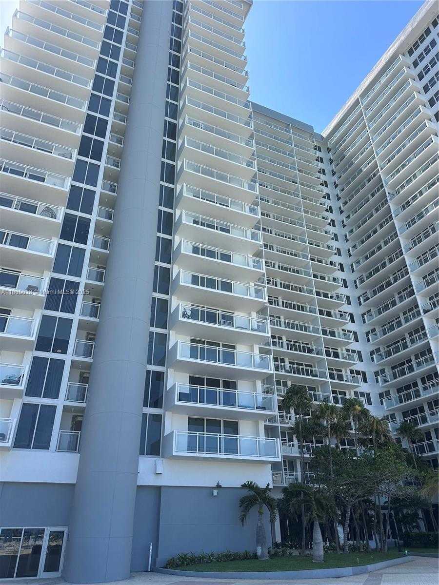 Small Image of 2030 SOUTH OCEAN DR #416, Hallandale Beach Number 15