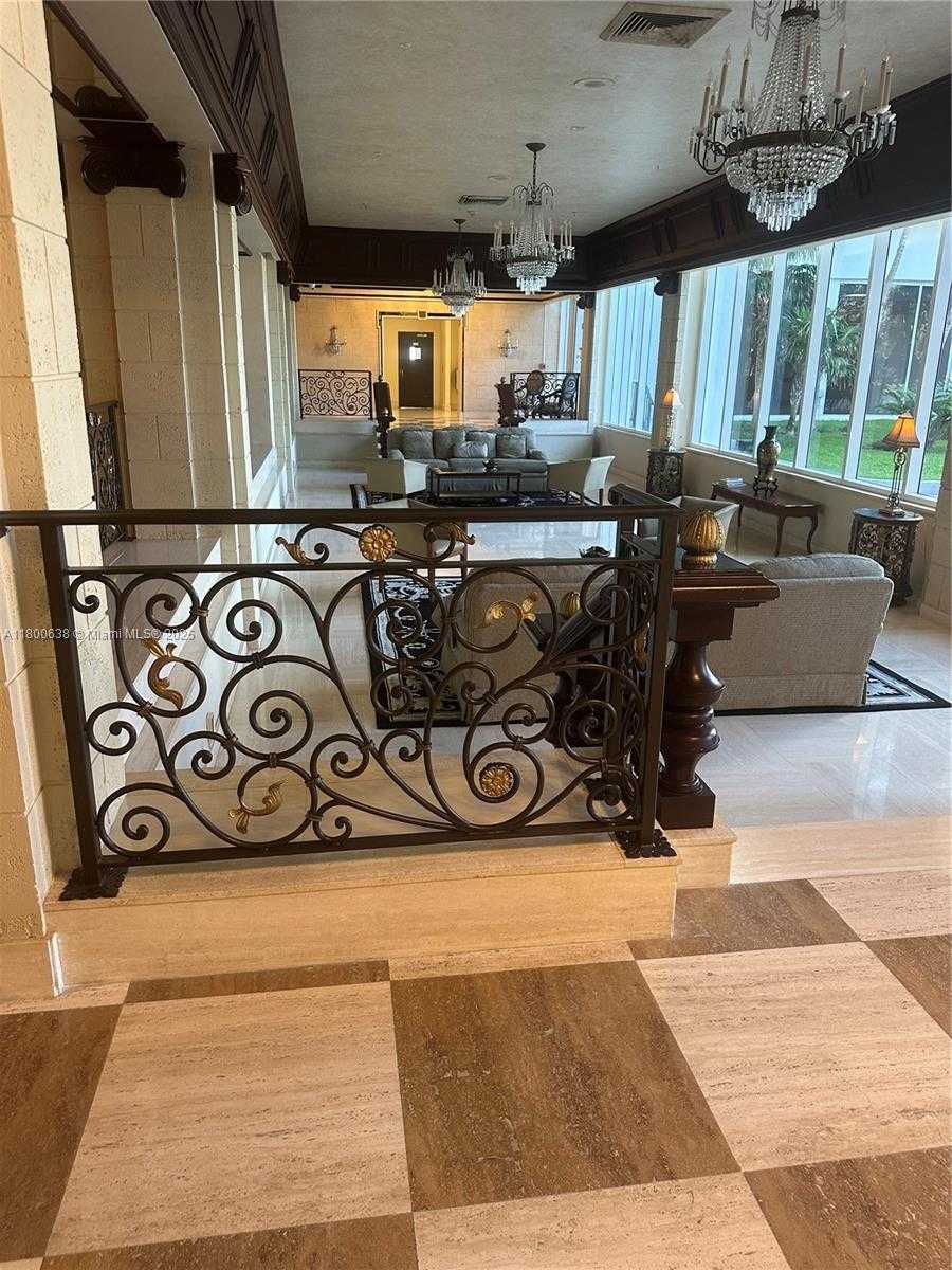 Small Image of 2030 SOUTH OCEAN DR #416, Hallandale Beach Number 18