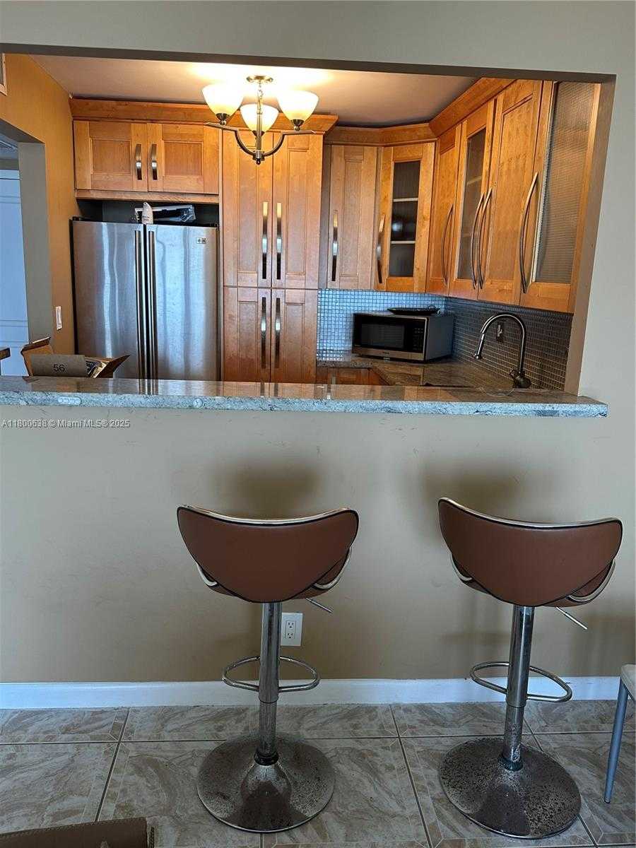 Small Image of 2030 SOUTH OCEAN DR #416, Hallandale Beach Number 5