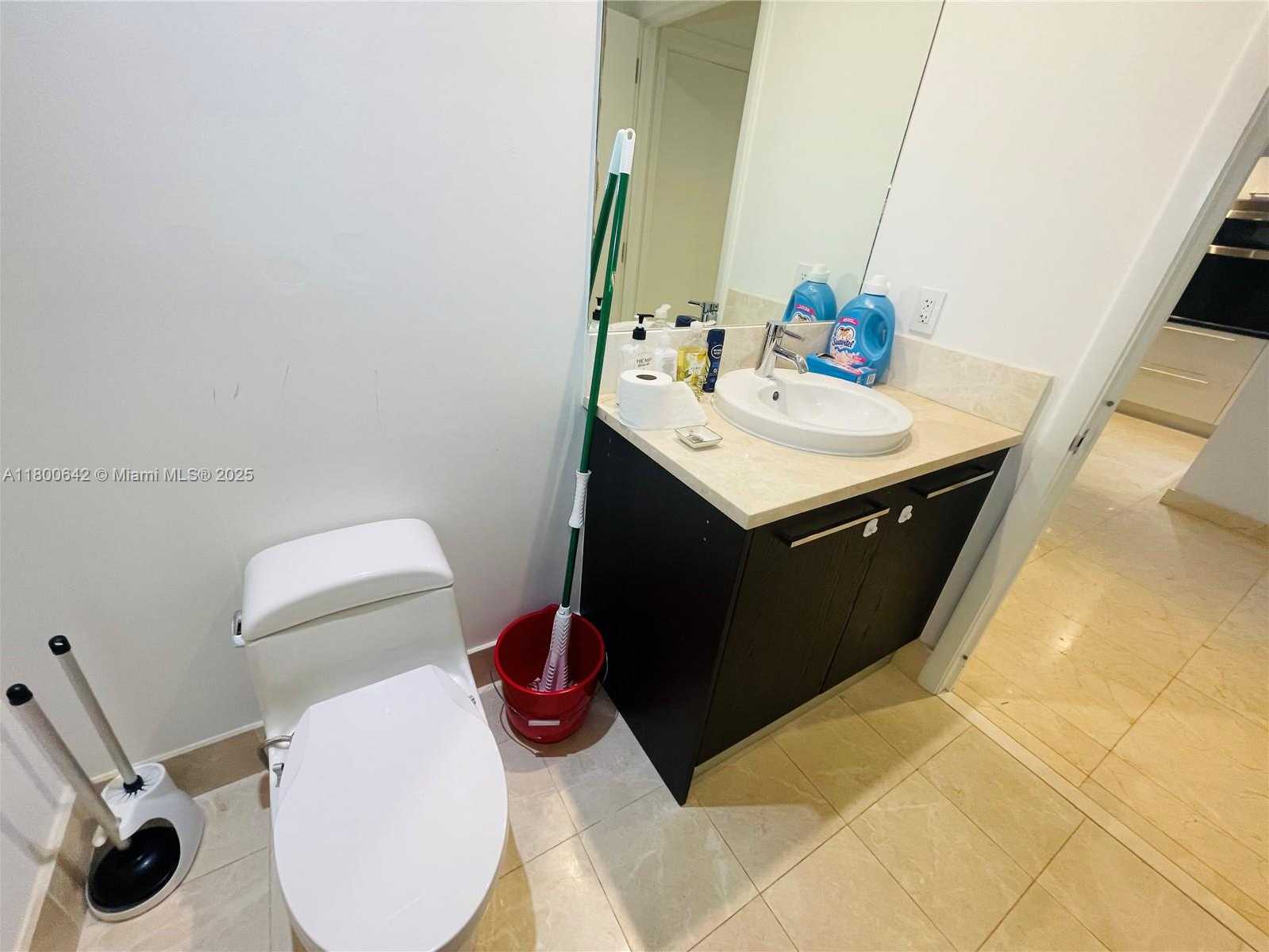 Small Image of 17121 COLLINS AVE #2503, Sunny Isles Beach Number 15