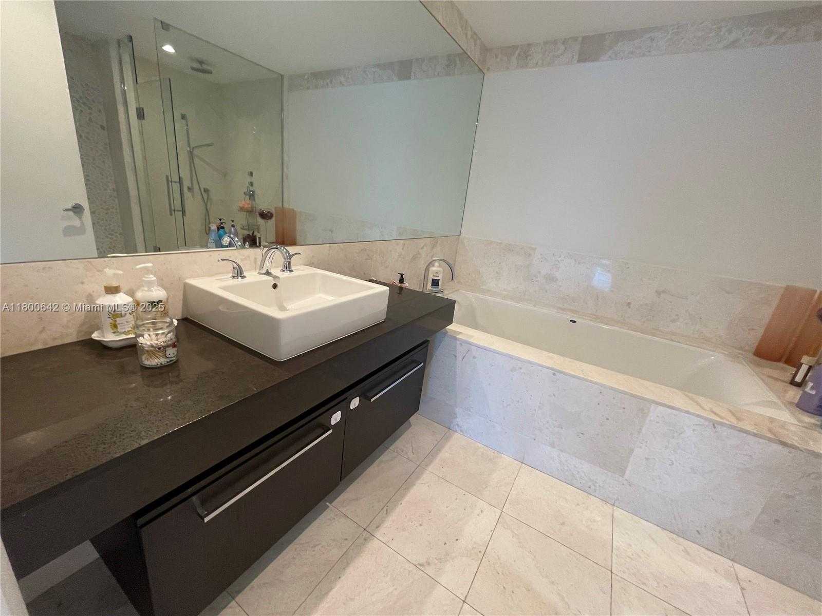 Small Image of 17121 COLLINS AVE #2503, Sunny Isles Beach Number 19