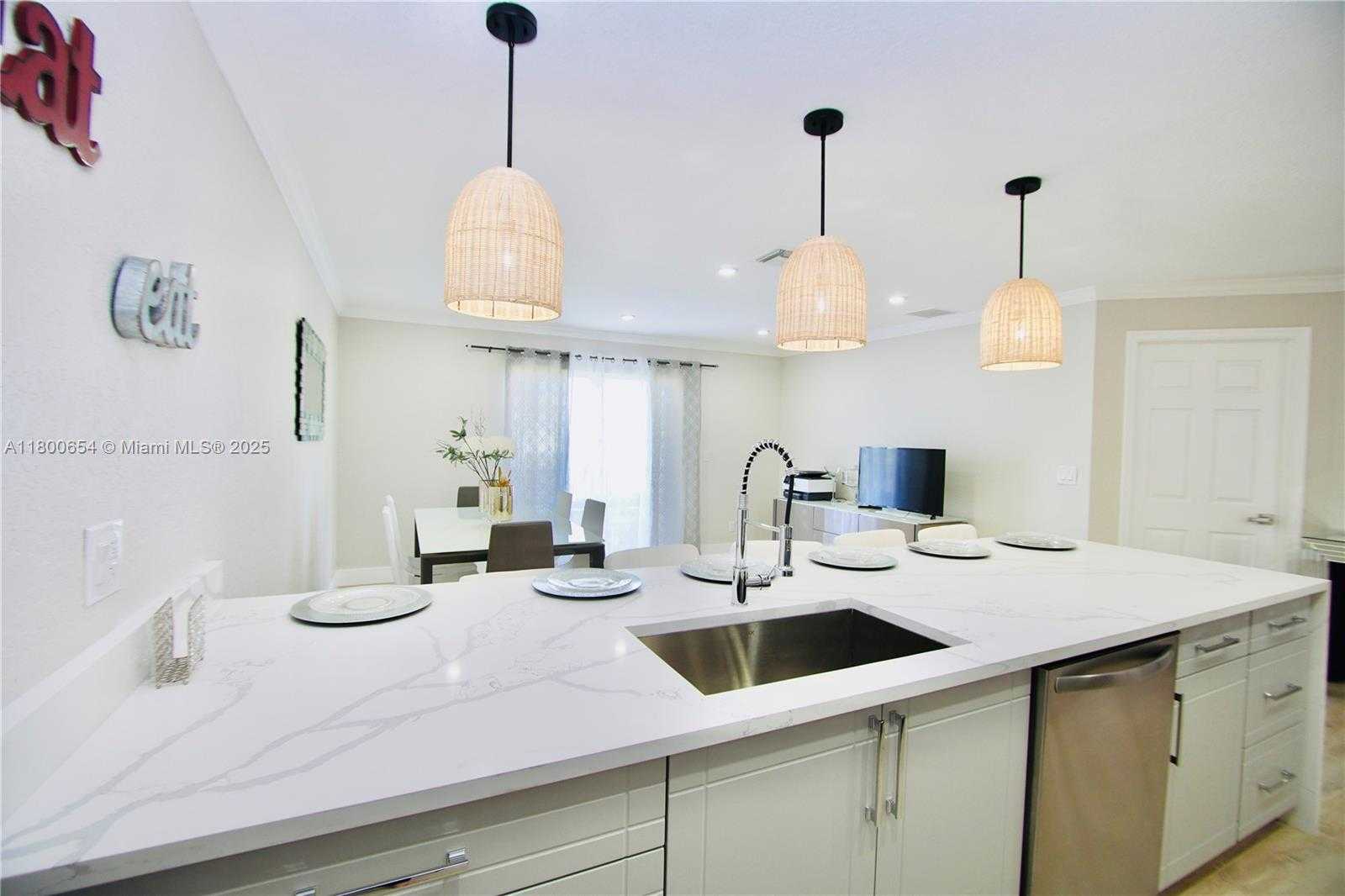 Small Image of 244 NORTH WEST 6TH AVE #244, Delray Beach Number 2