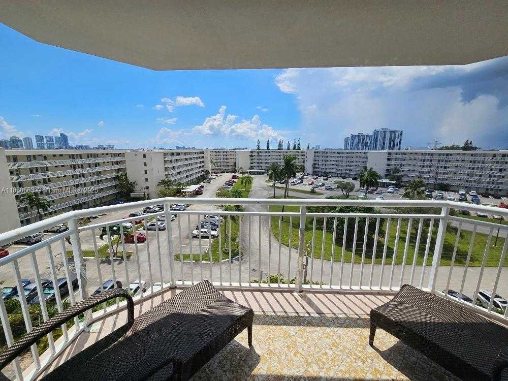 Small Image of 18031 BISCAYNE BLVD #603, Aventura Number 18