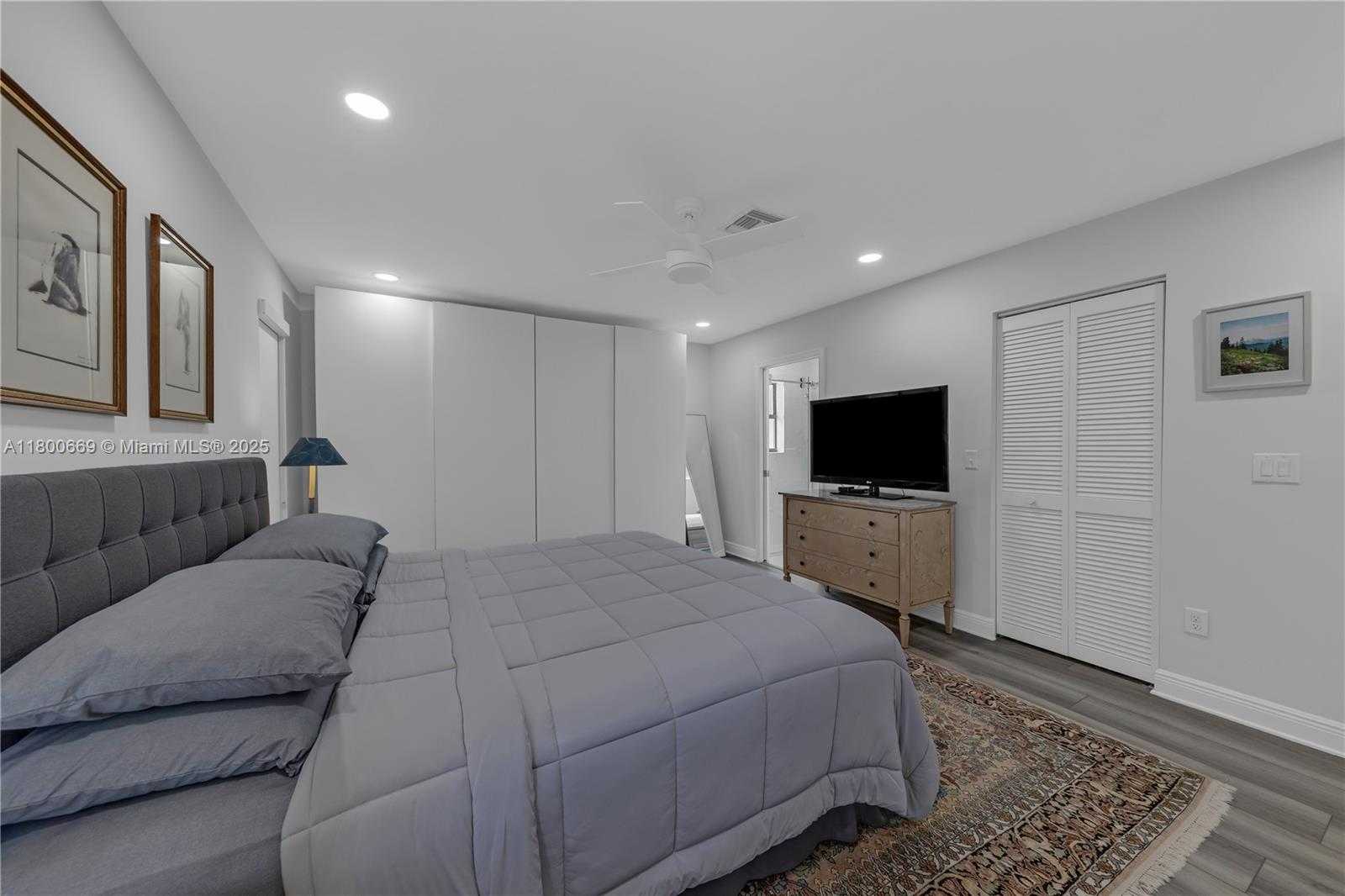 Small Image of 981 WYNNDALE WAY, Lantana Number 20