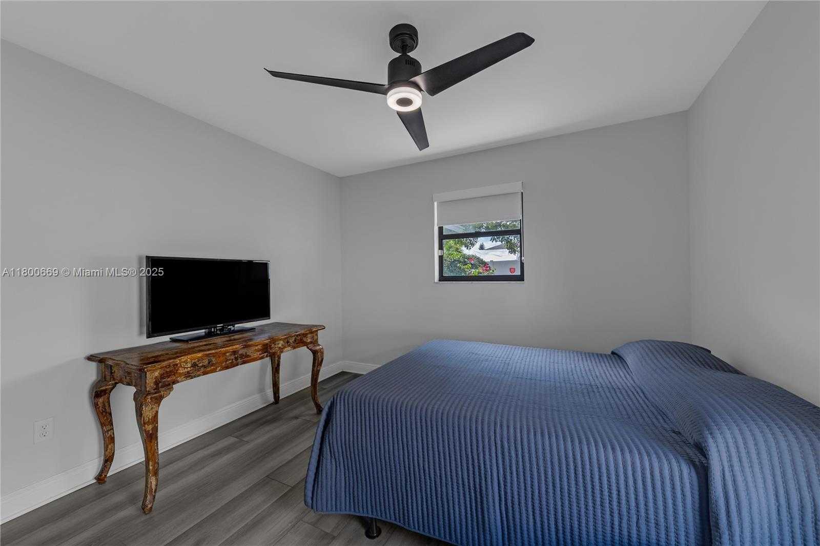 Small Image of 981 WYNNDALE WAY, Lantana Number 32