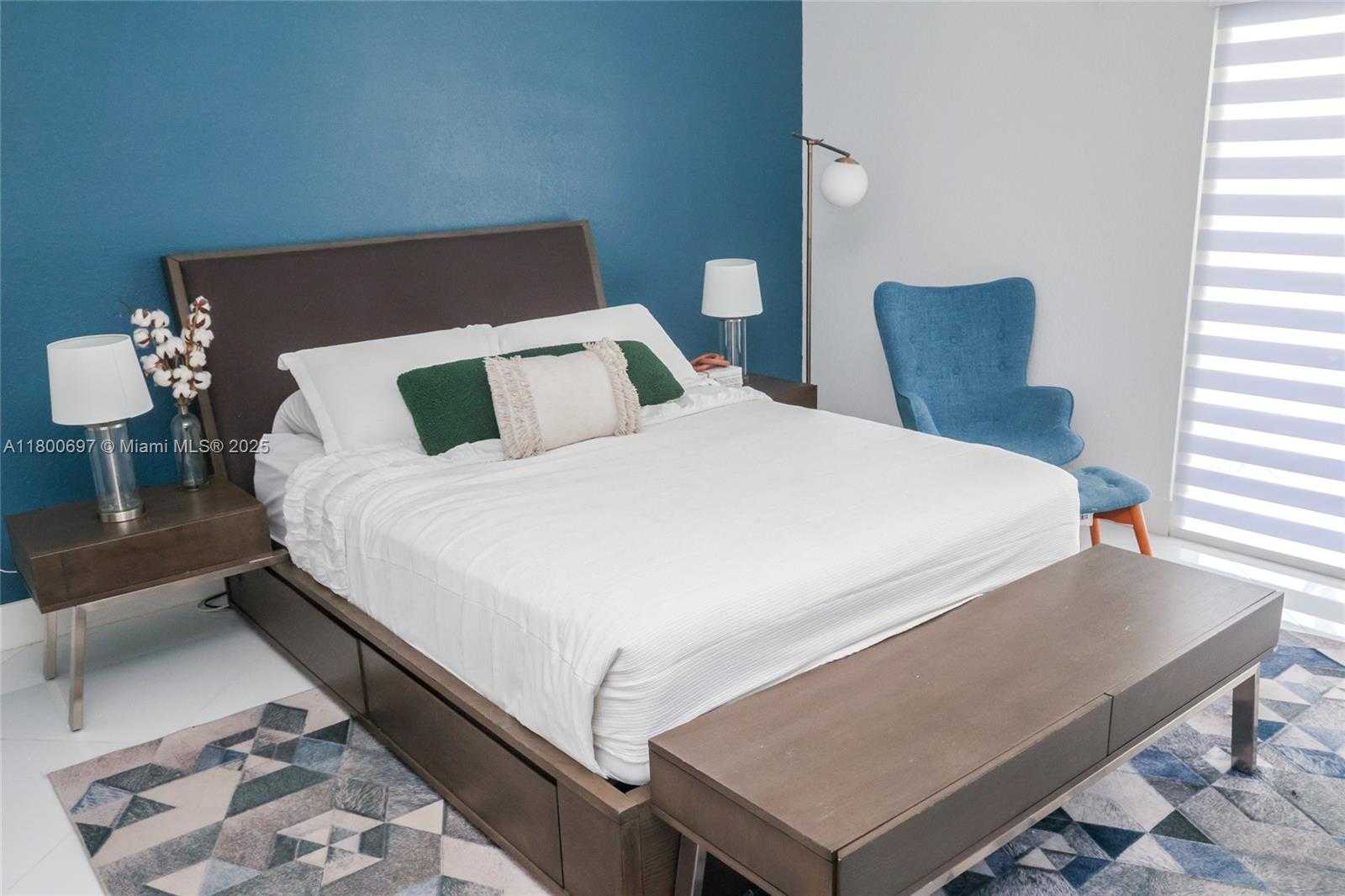 Small Image of 13561 SOUTH WEST 98TH PL, Miami Number 15
