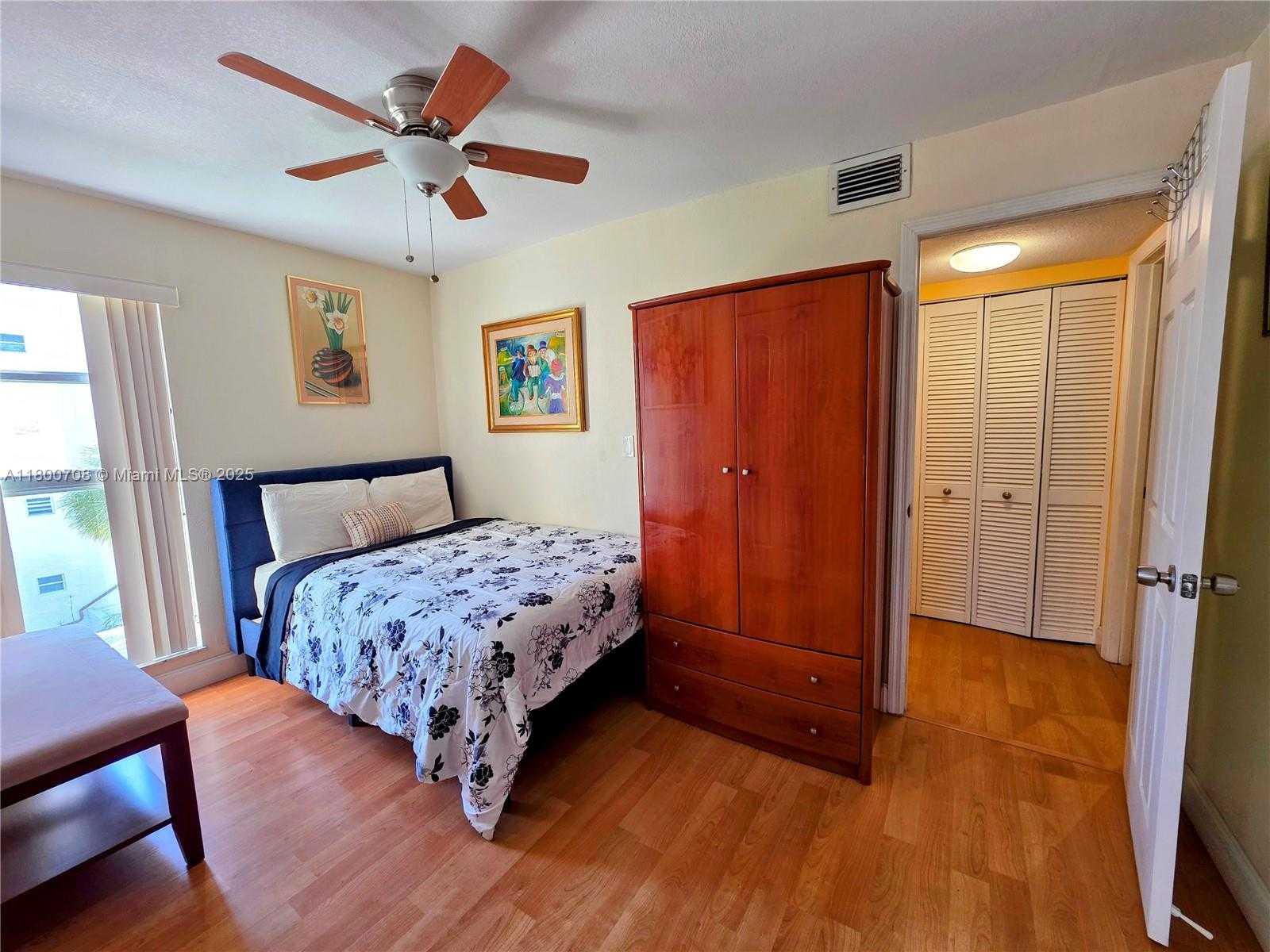 Small Image of 201 178TH DR #412, Sunny Isles Beach Number 7