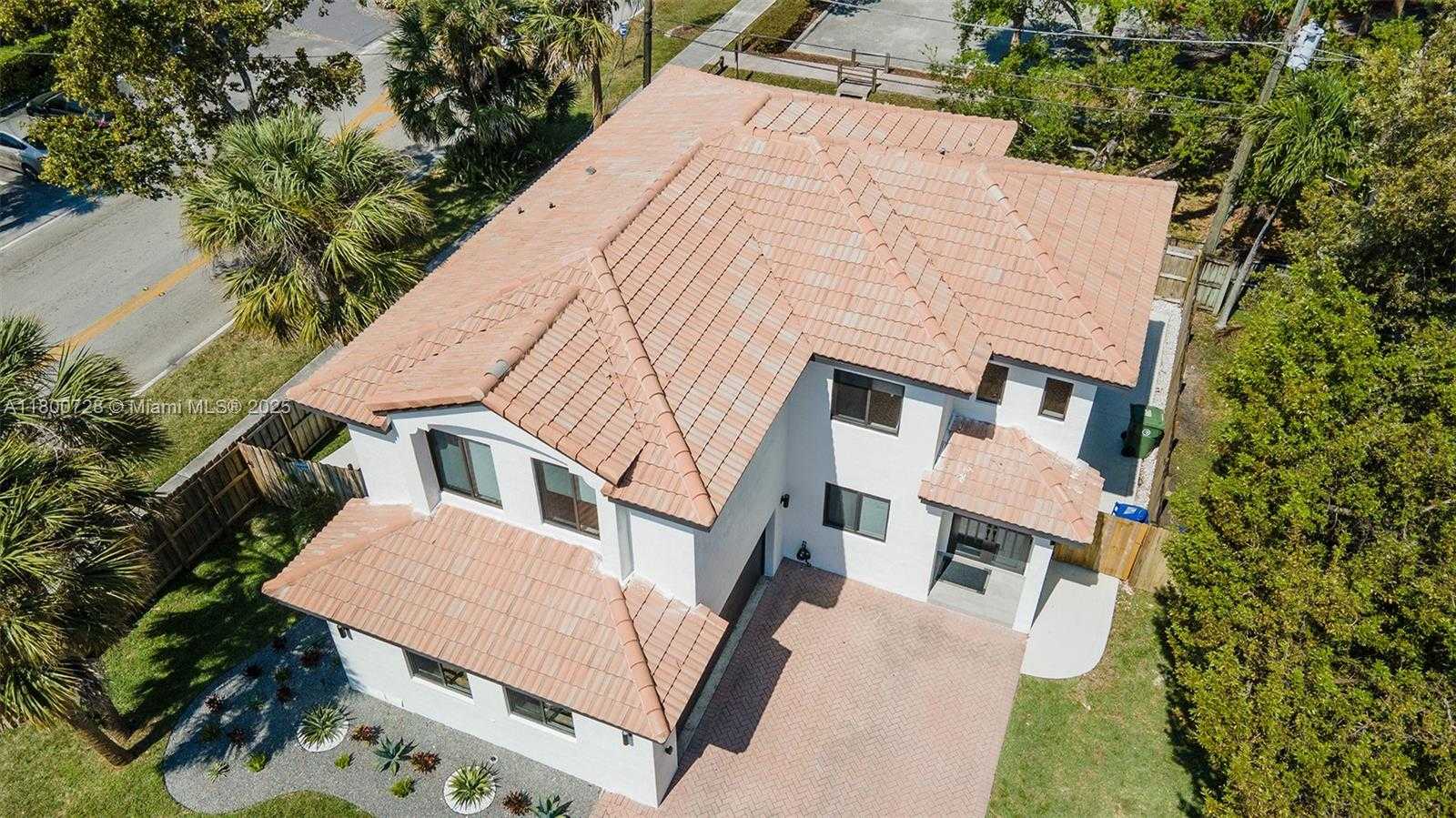 Small Image of 1451 SOUTH WEST 11TH PL #1-2, Fort Lauderdale Number 4