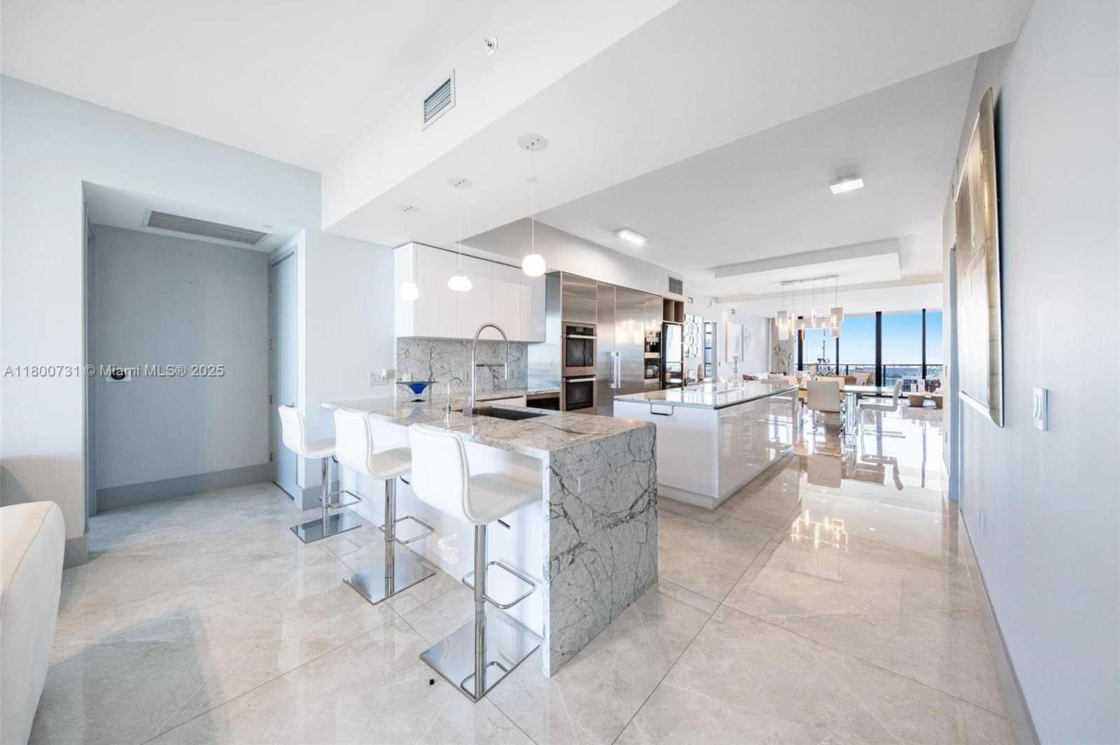 Small Image of 5500 Island Estates Dr, Aventura, FL 33160, USA Number 11
