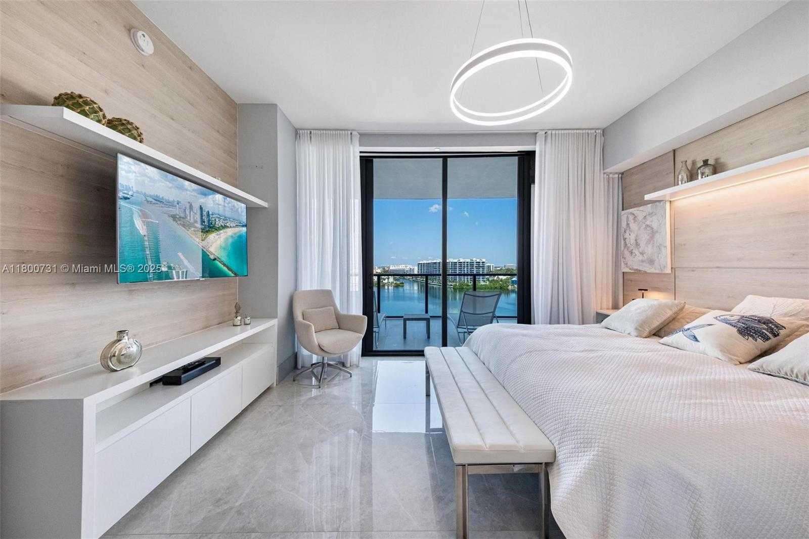 Small Image of 5500 Island Estates Dr, Aventura, FL 33160, USA Number 26
