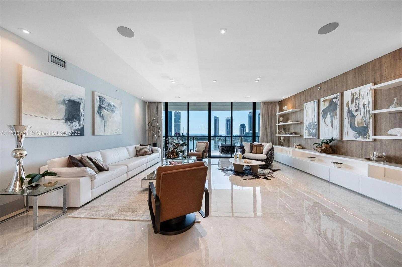 Small Image of 5500 Island Estates Dr, Aventura, FL 33160, USA Number 6