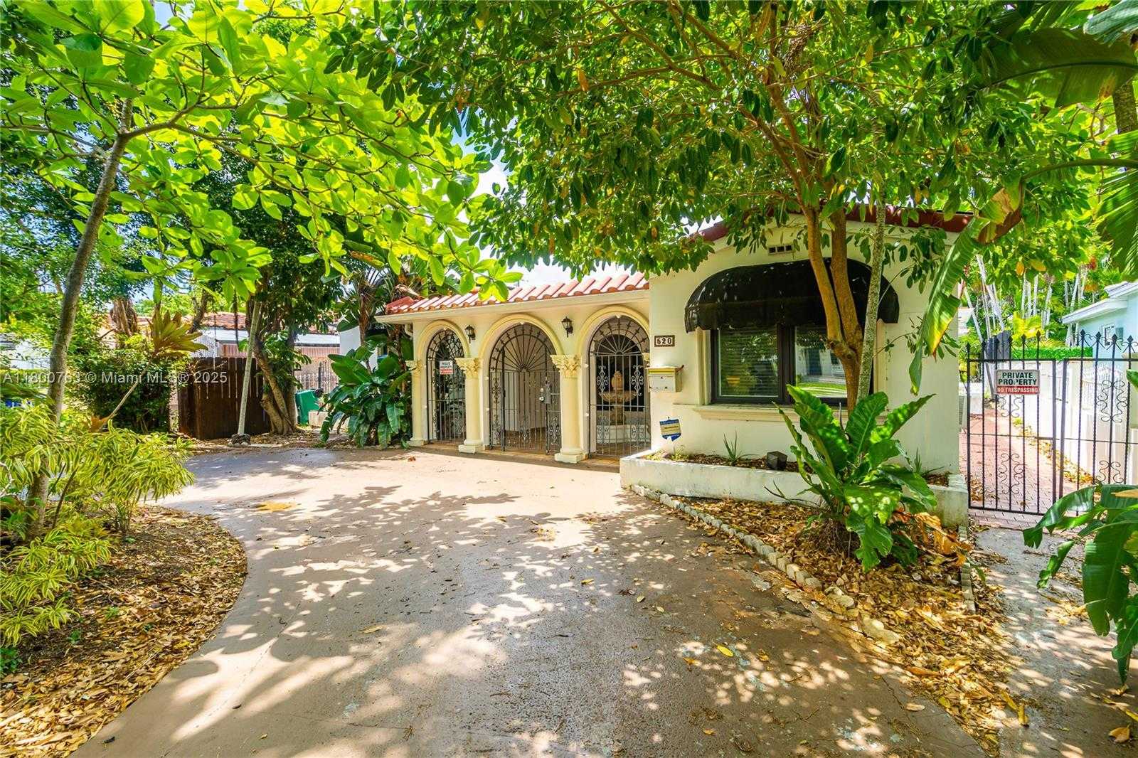 Small Image of 520 SOUTH WEST 22ND RD, Miami Number 11