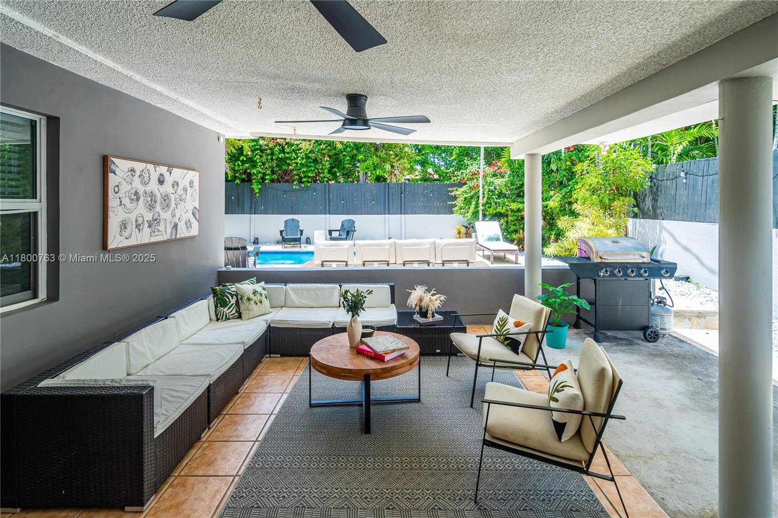 Small Image of 520 SOUTH WEST 22ND RD, Miami Number 13