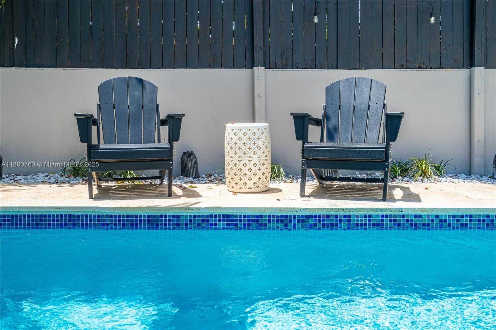 Small Image of 520 SOUTH WEST 22ND RD, Miami Number 25